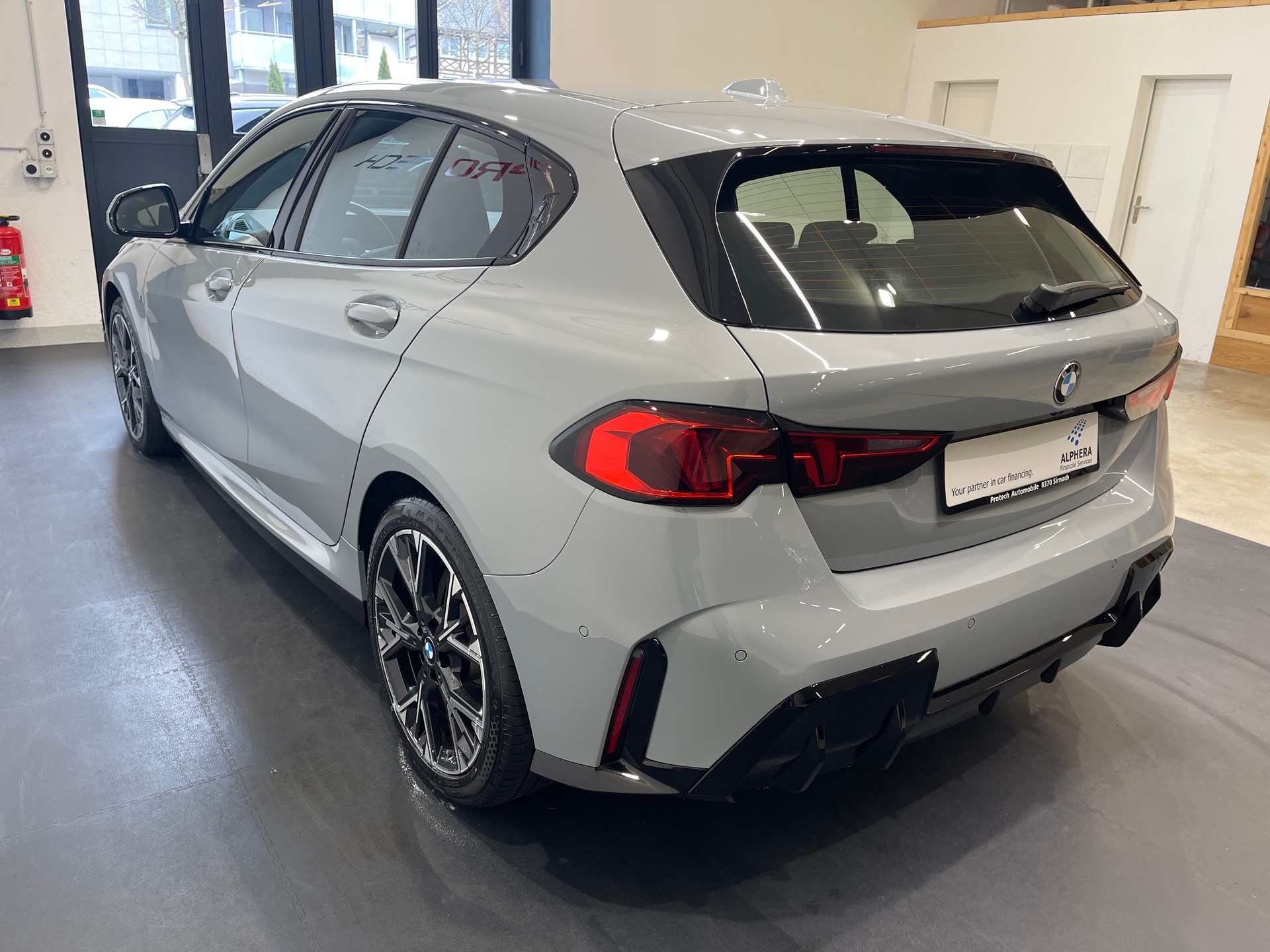 BMW 120 M Sport Steptronic*BROOKLYN GRAU*-image-6