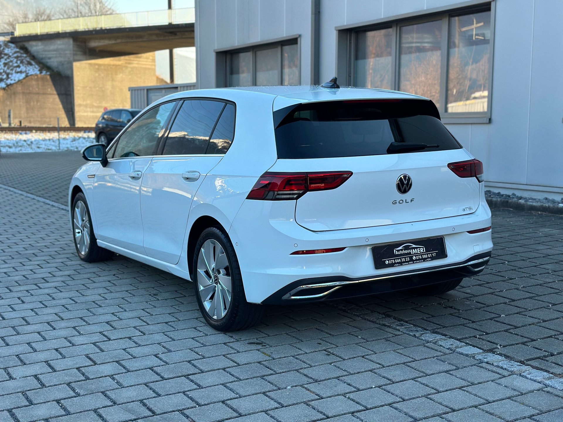 VW Golf 1.5 eTSI mHEV ACT Style DSG-image-5