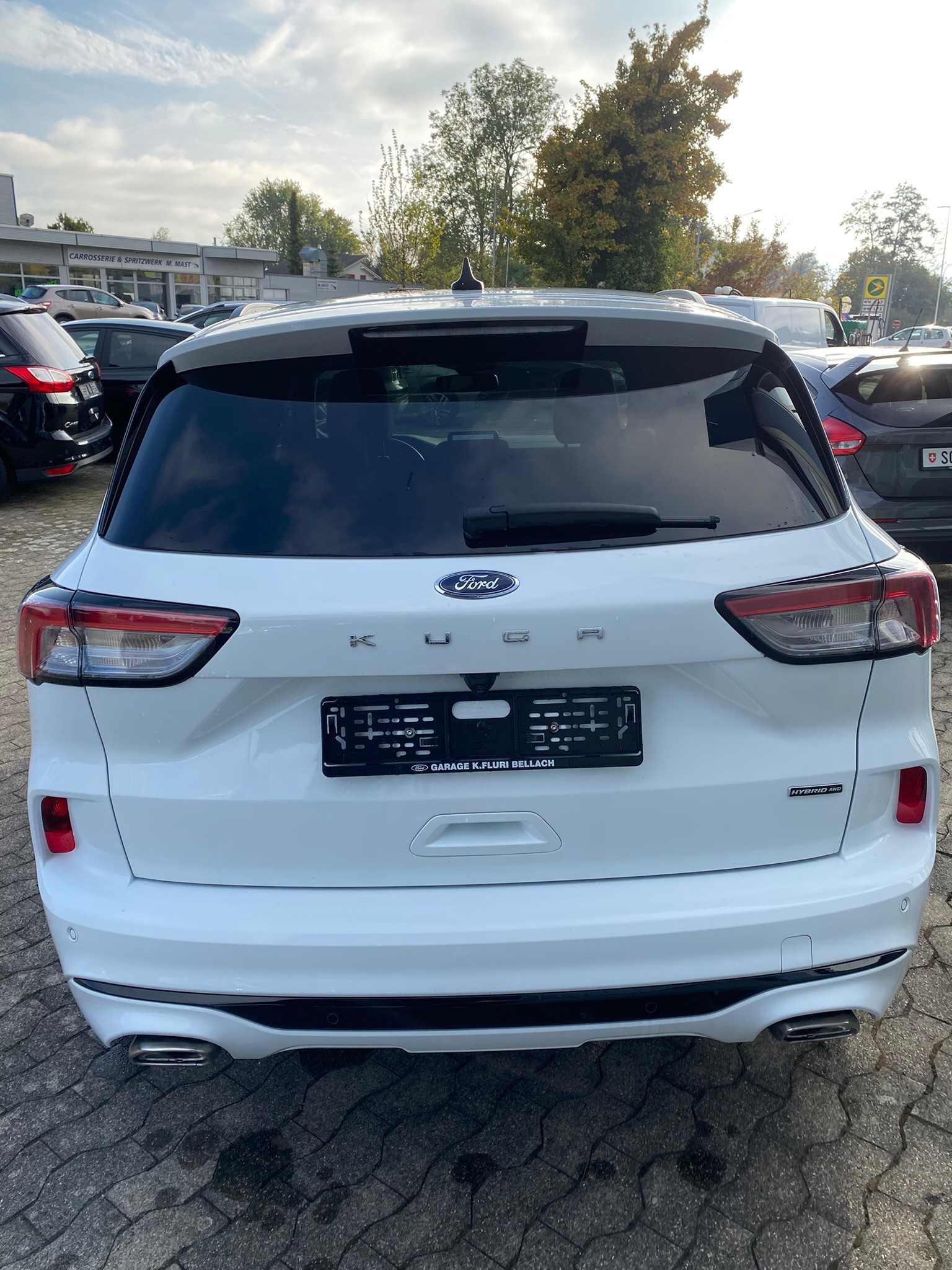 FORD Kuga 2.5 FHEV ST-Line X 4WD-image-8