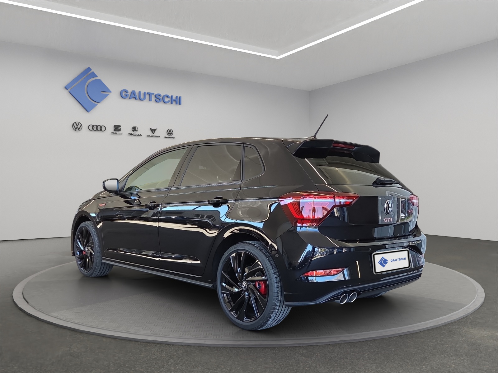 VW Polo 2.0 TSI GTI DSG-image-2