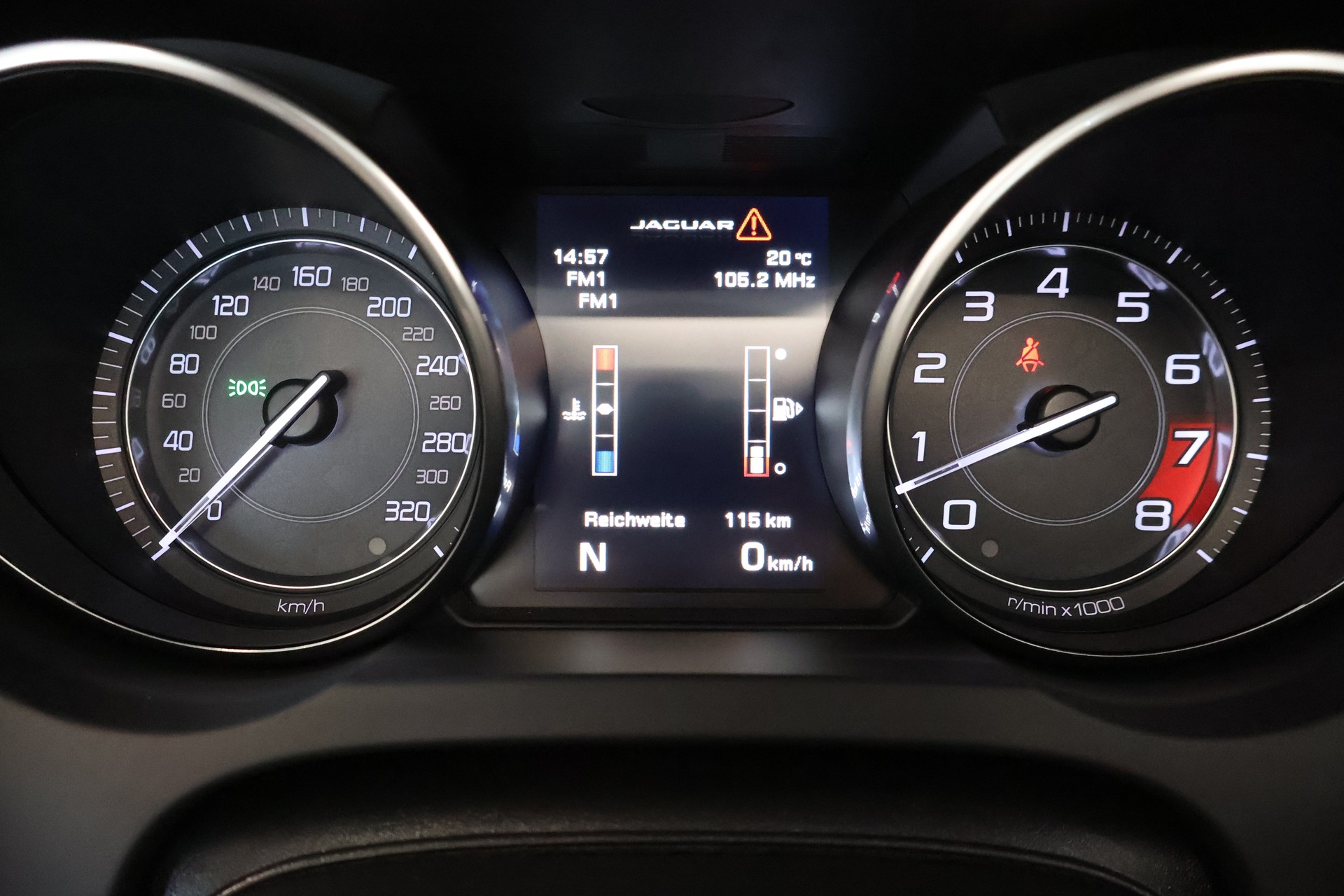 JAGUAR F-Type Convertible S 5.0 V8 S/C-image-26