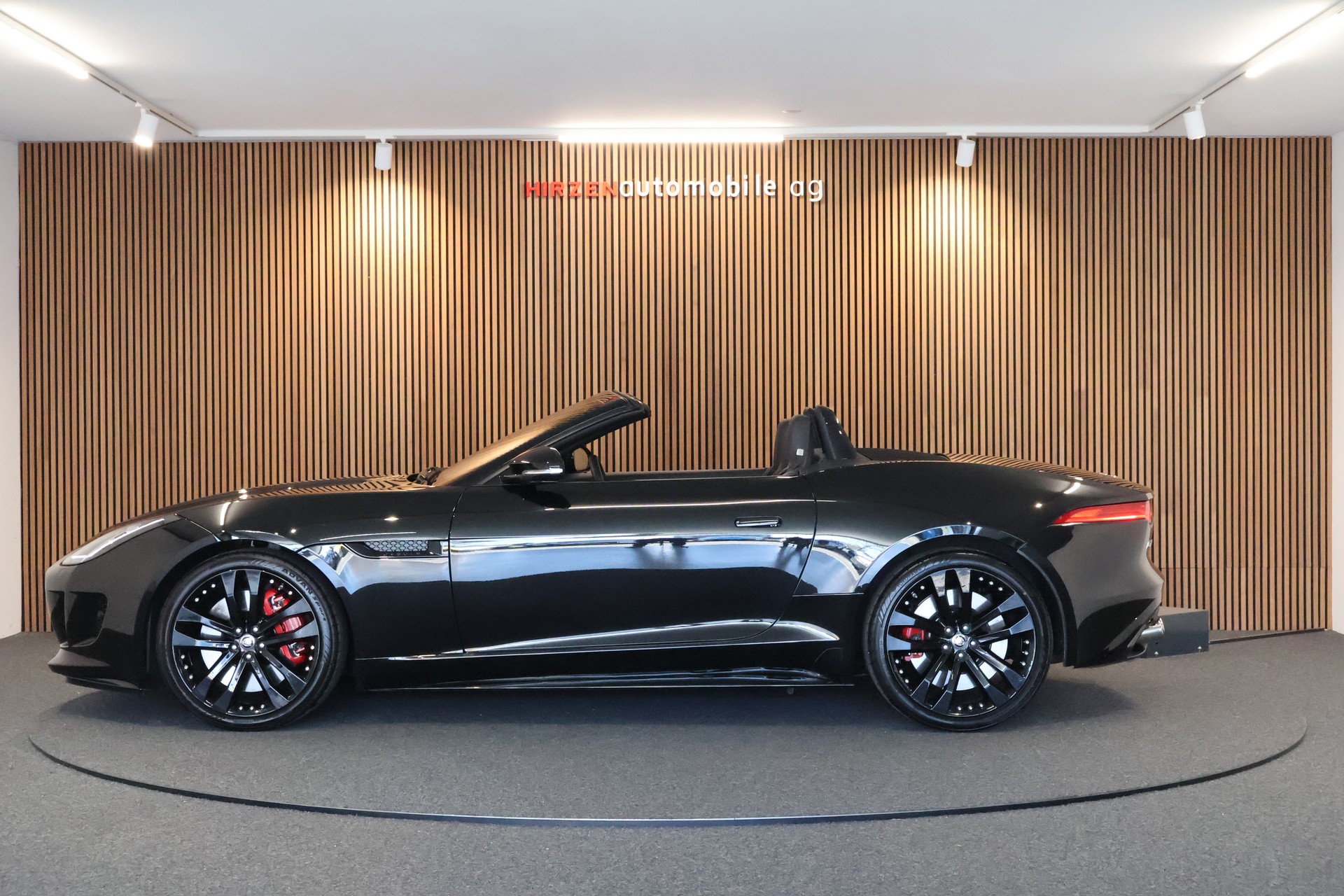 JAGUAR F-Type Convertible S 5.0 V8 S/C-image-2
