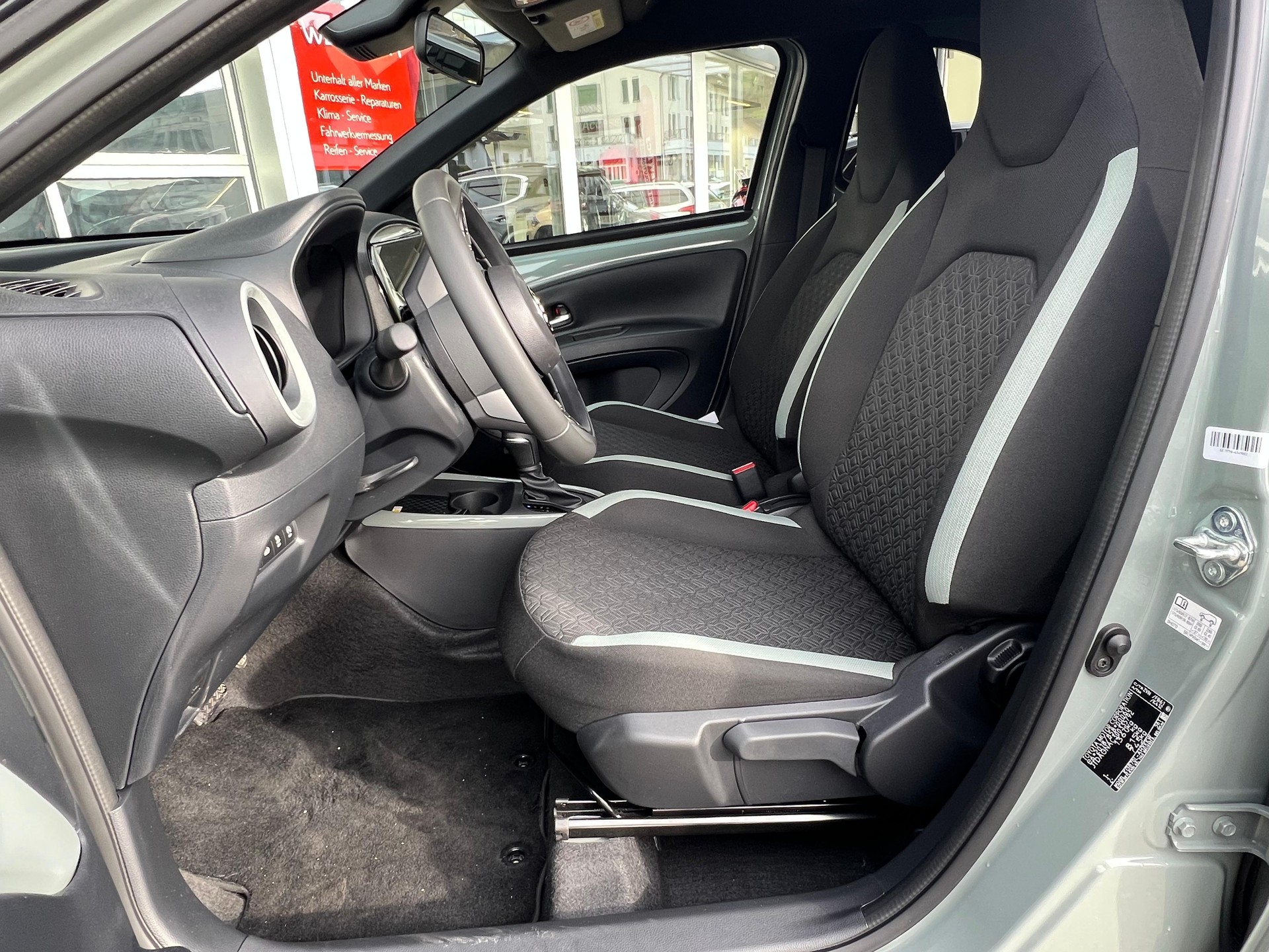 TOYOTA Aygo X 1.0 VVT-i Trend-image-11