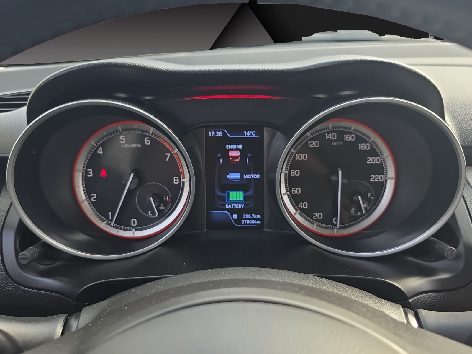 SUZUKI Swift 1.2i Compacti Allgrip 4x4 Hybrid-image-7