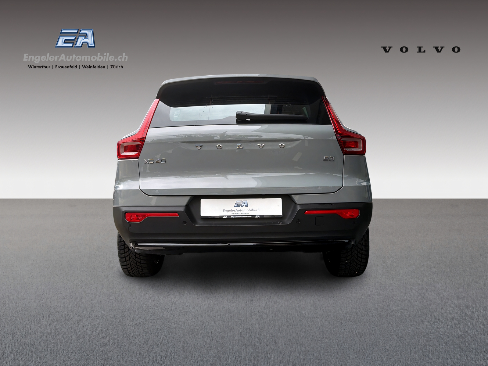 VOLVO XC40 B3 Benzin Mild Hybrid Plus Dark DCT-image-4