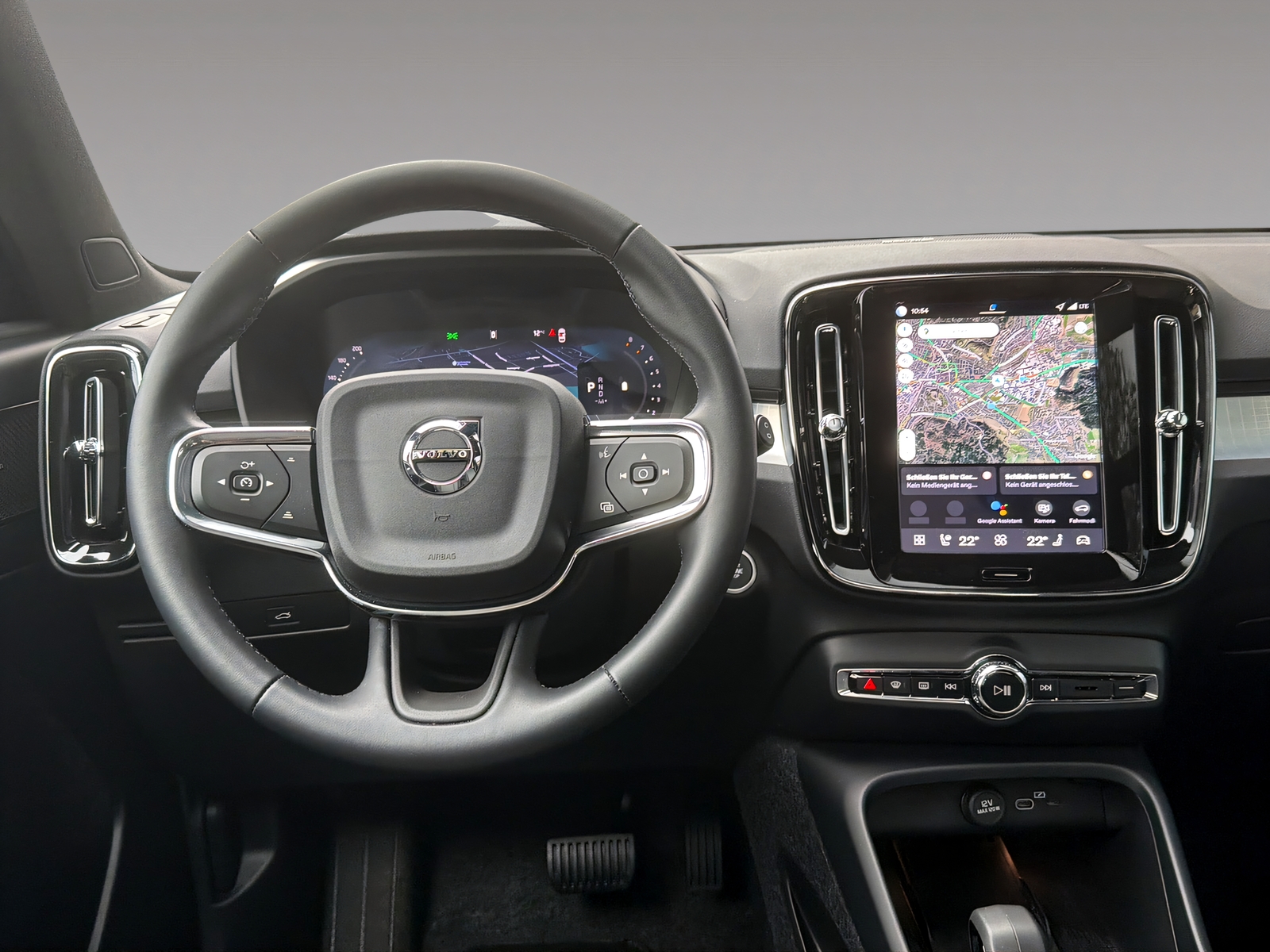 VOLVO XC40 B3 Benzin Mild Hybrid Plus Dark DCT-image-14