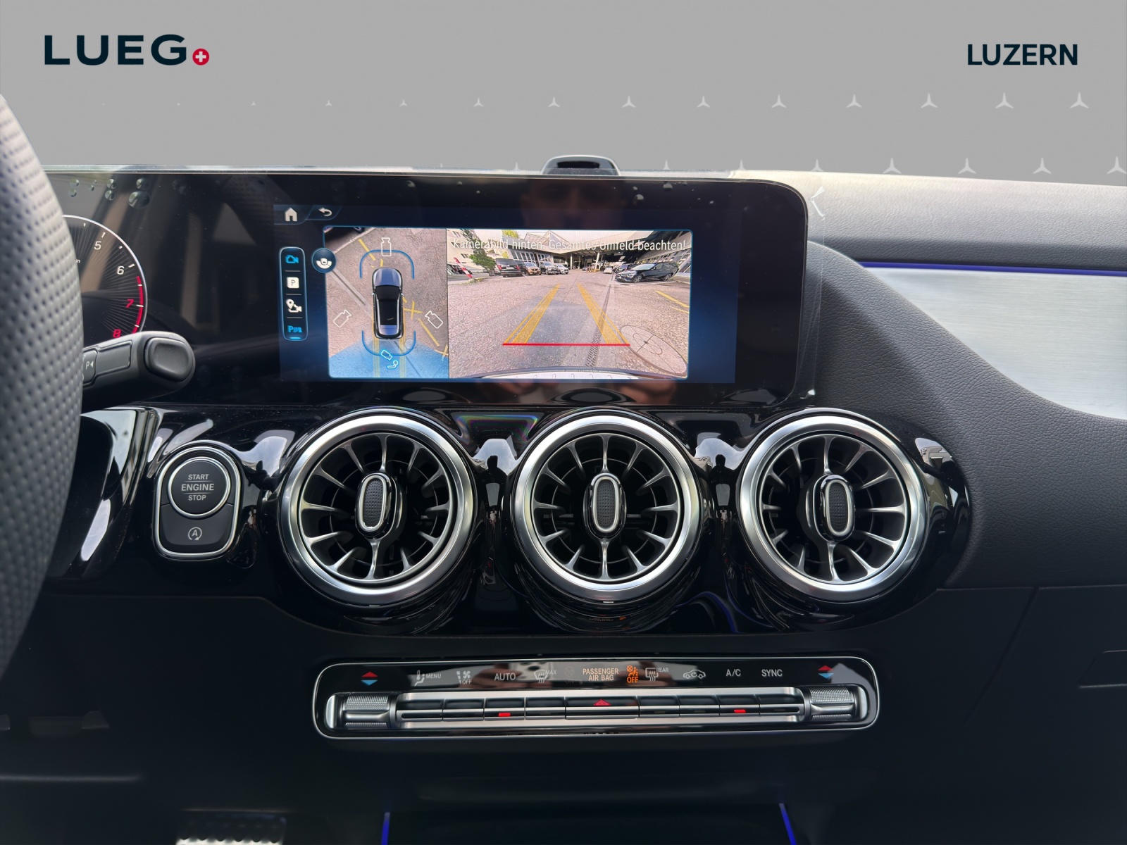 MERCEDES-BENZ GLA 200 Night Star 7G-DCT-image-11