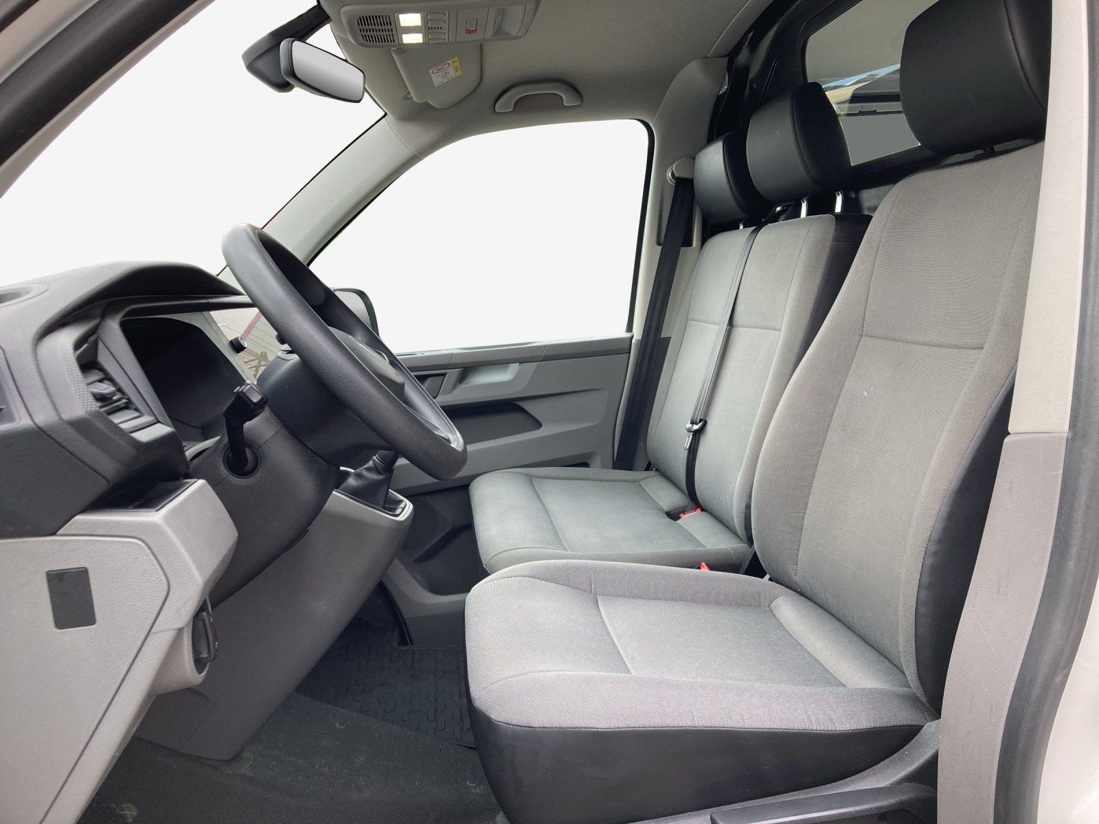 VW T6.1 2.0 TDI-image-7