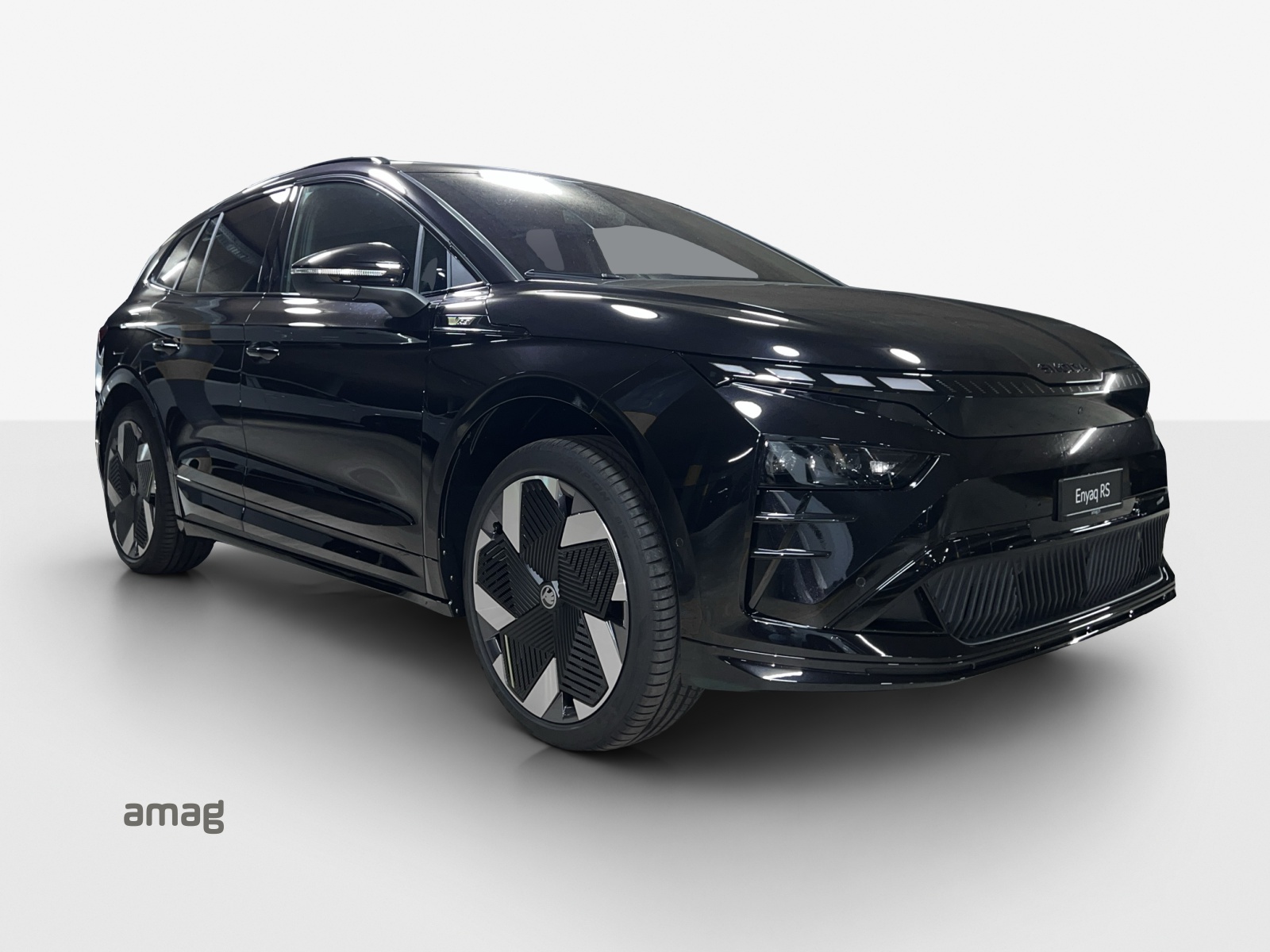 SKODA Enyaq 4x4 RS-image-5