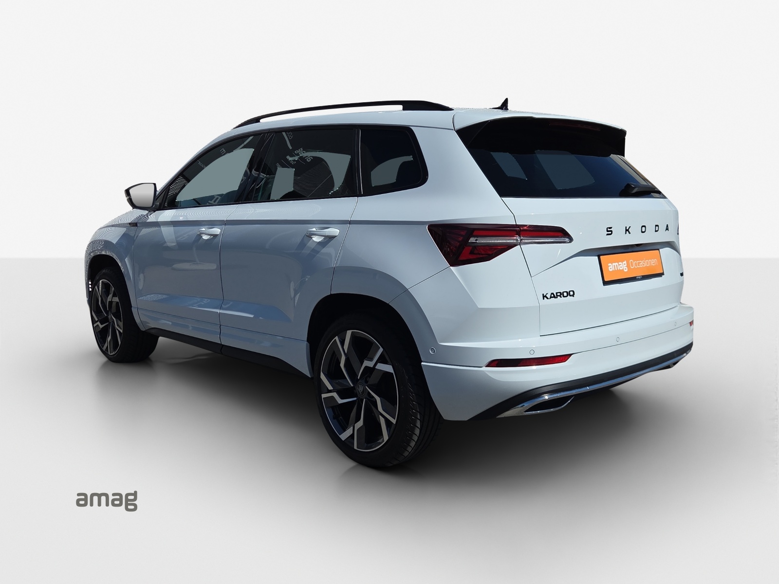 SKODA Karoq 2.0 TSI SportLine 4x4 DSG-image-2