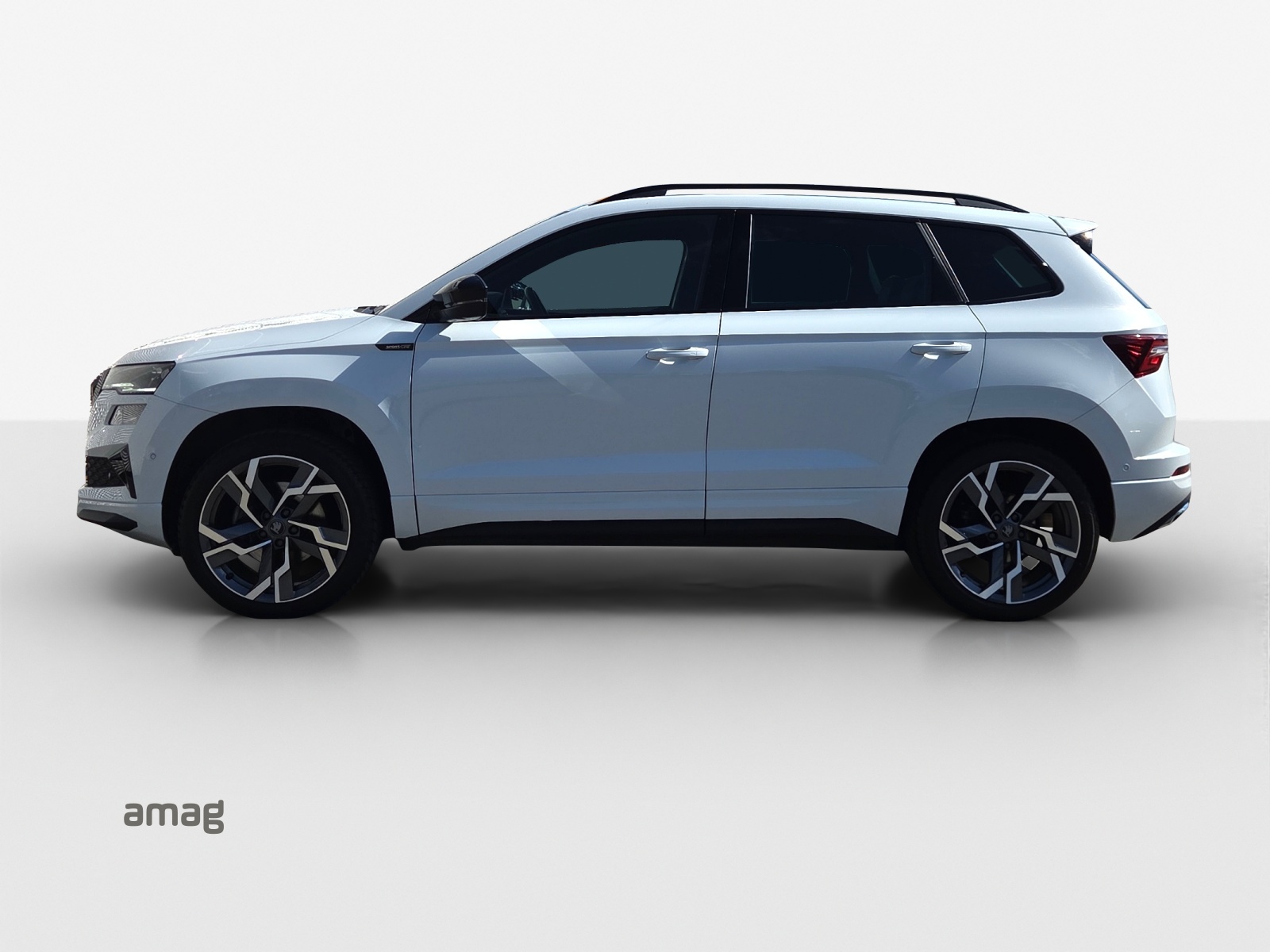 SKODA Karoq 2.0 TSI SportLine 4x4 DSG-image-1