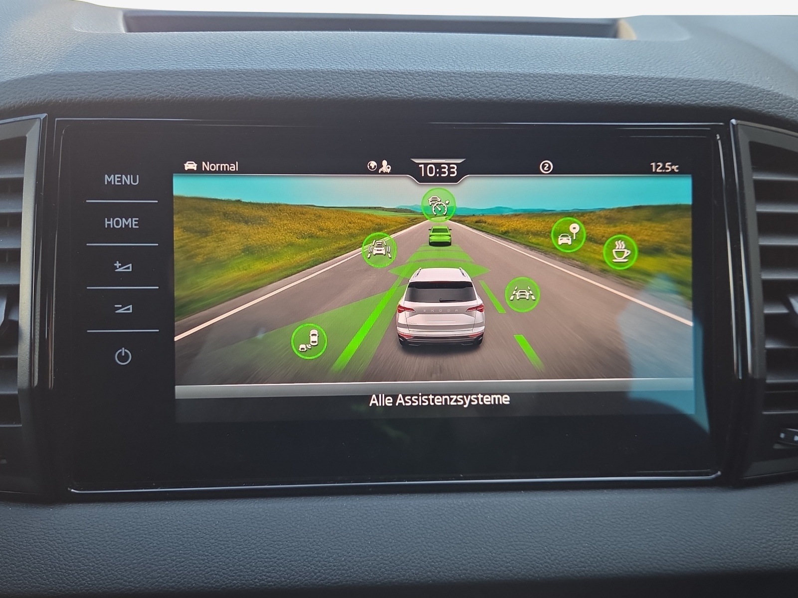 SKODA Karoq 2.0 TSI SportLine 4x4 DSG-image-15