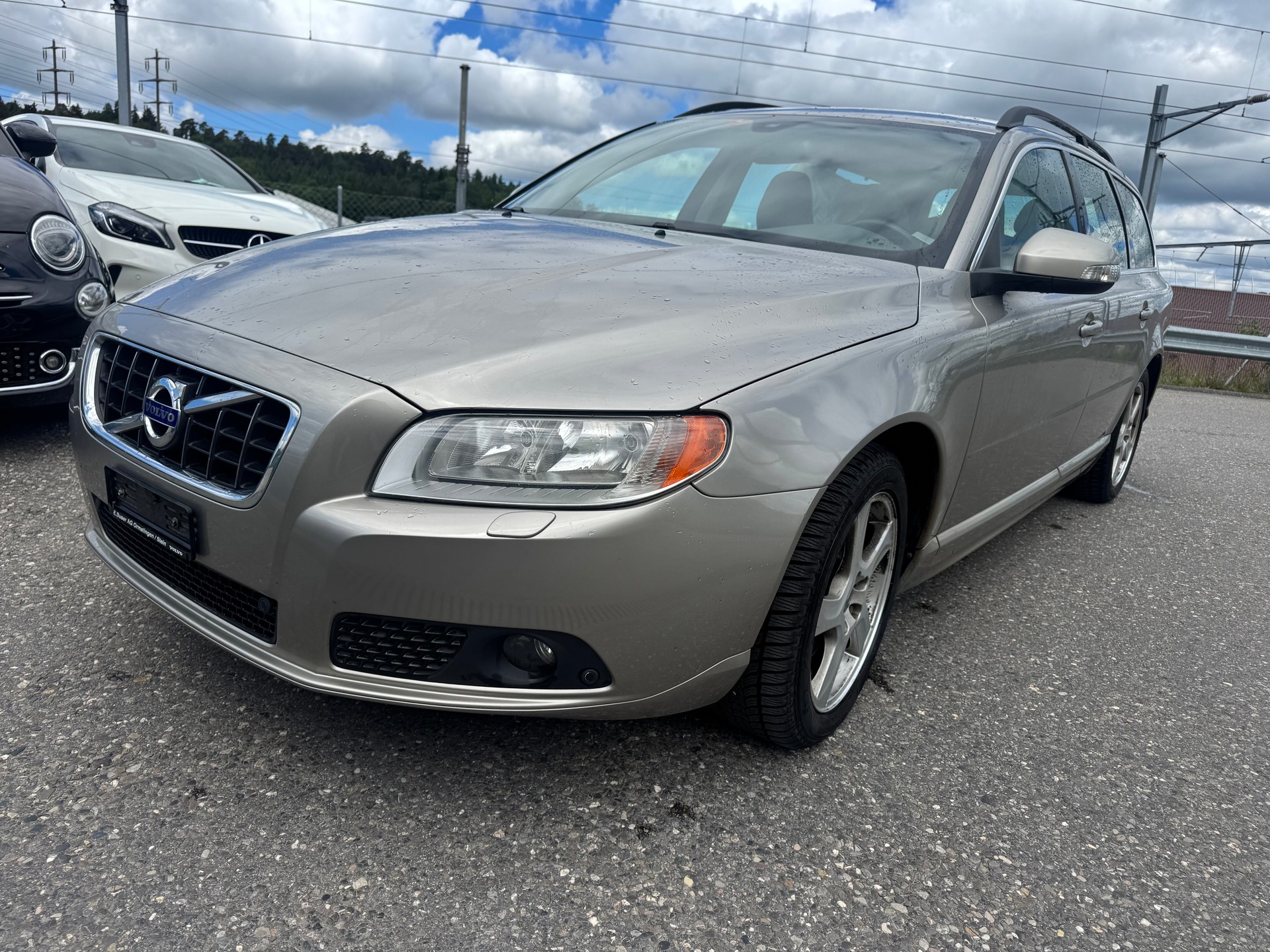 VOLVO V70 D3 OceanRace Geartronic