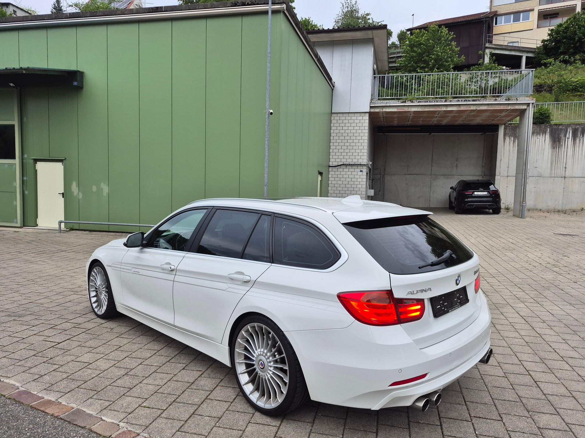 BMW-ALPINA B3 BiTurbo Touring 3.0 xDrive Switch-Tronic-image-5