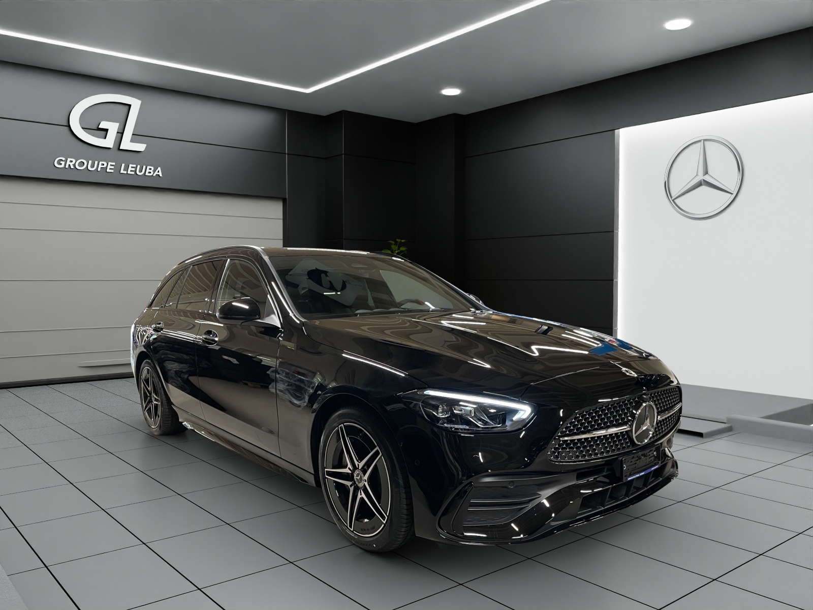 MERCEDES-BENZ C 200 T 4 Matic-image-0