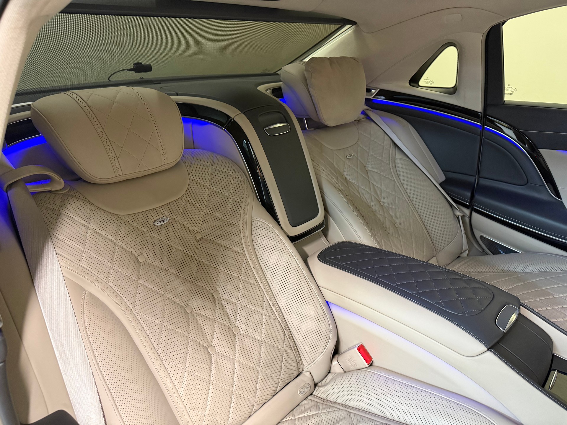 MERCEDES-BENZ S 600 Maybach 7G-Tronic-image-23