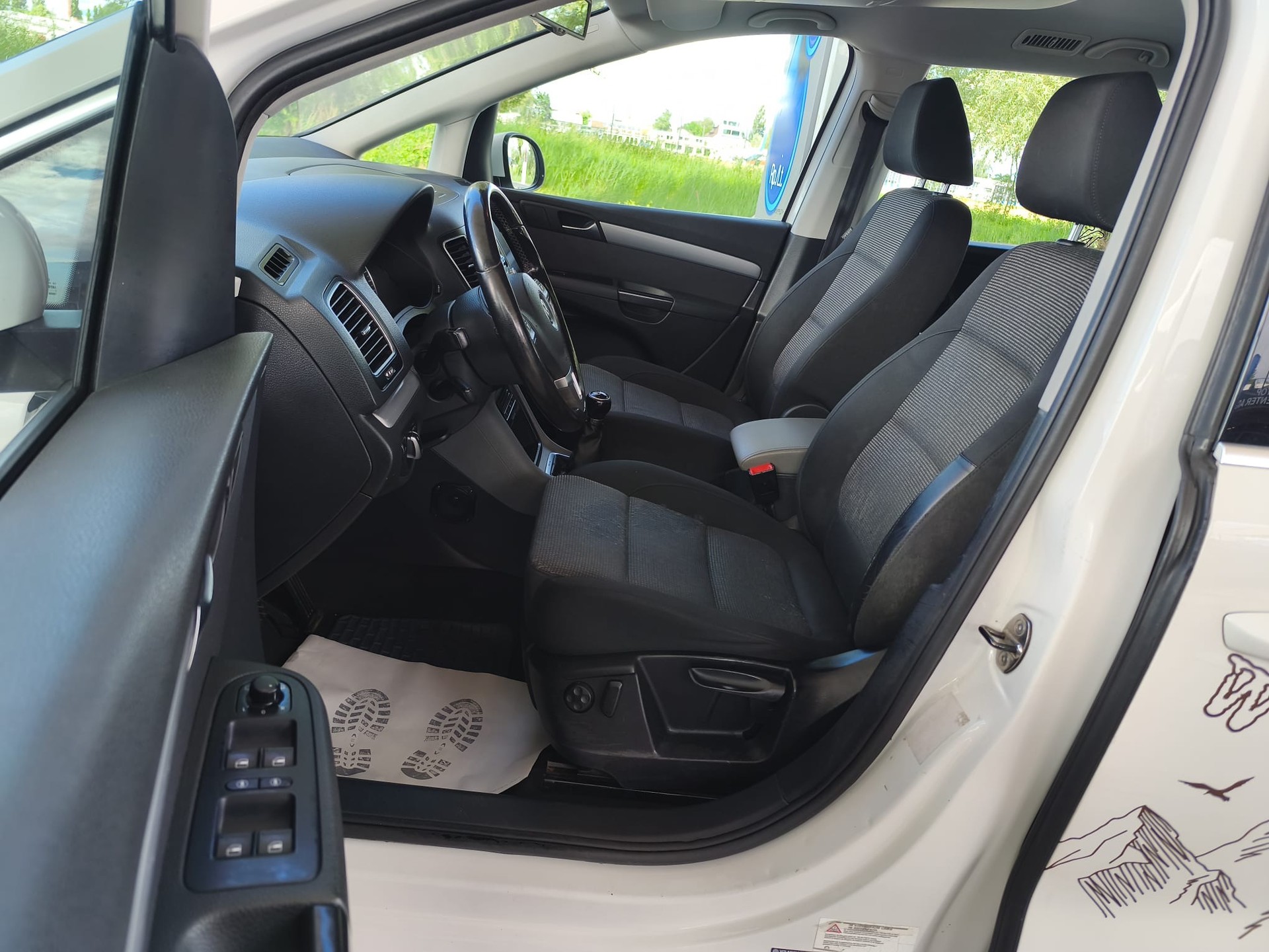 VW Sharan 2.0 TDI BMT Highline 4Motion-image-9
