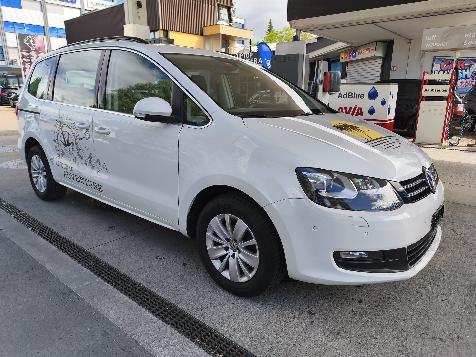 VW Sharan 2.0 TDI BMT Highline 4Motion-image-0