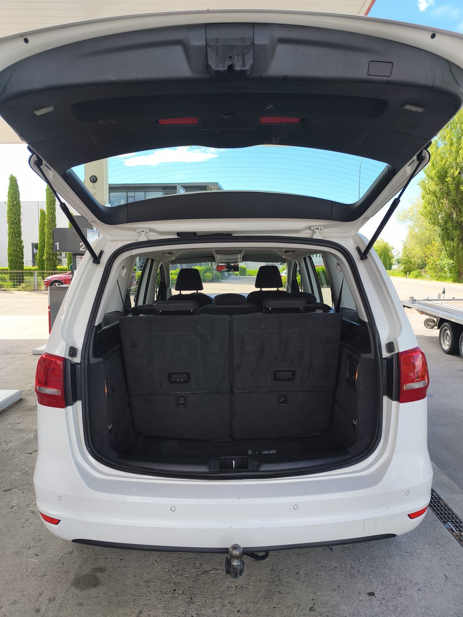 VW Sharan 2.0 TDI BMT Highline 4Motion-image-7