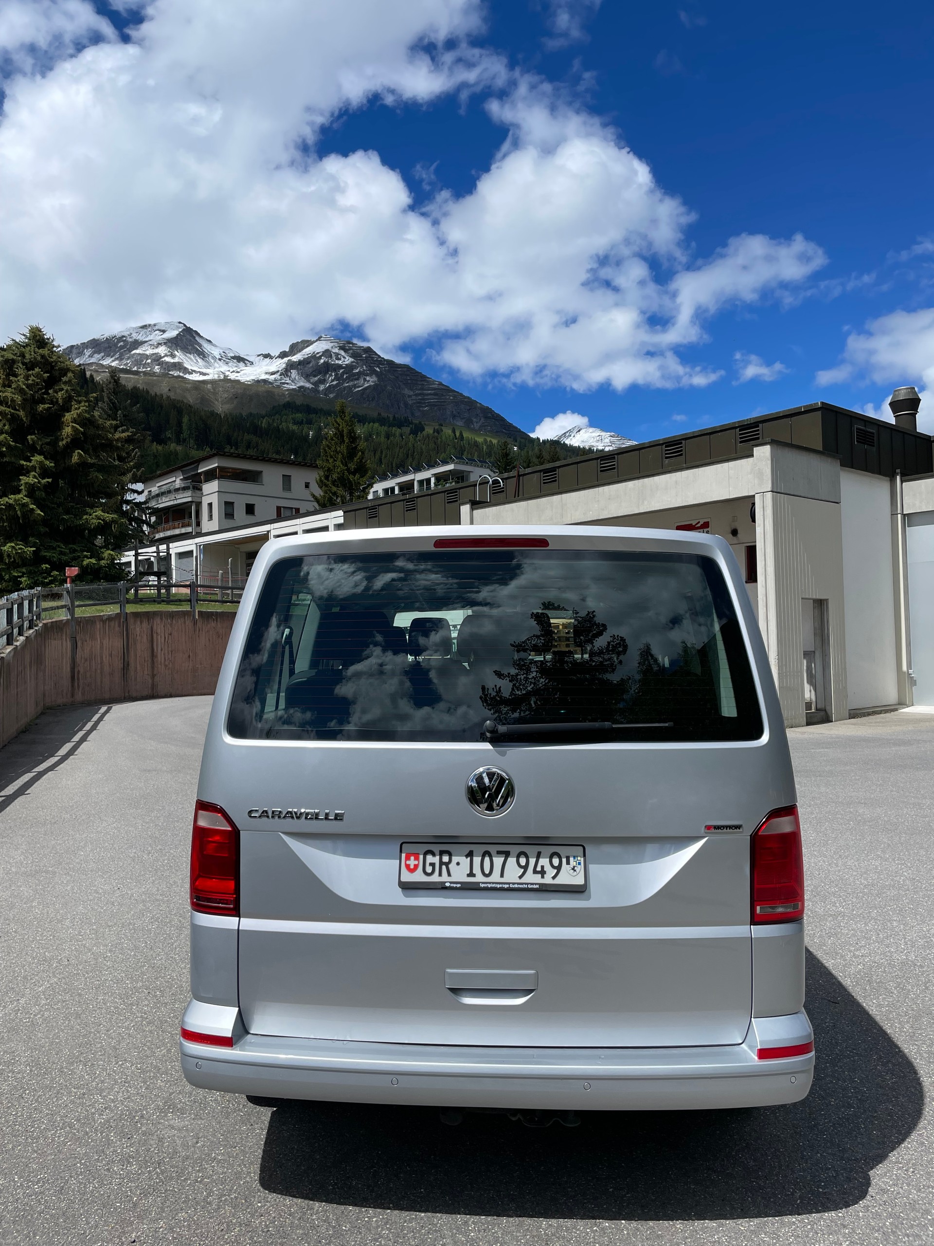 VW Caravelle 2.0 TDI 204 DSG 4motion-image-2