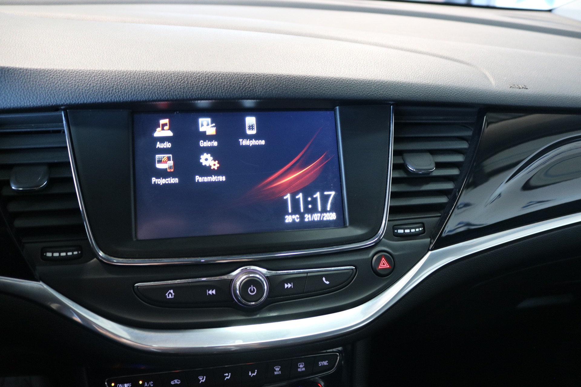 OPEL Astra 1.6i Turbo Excellence-image-34