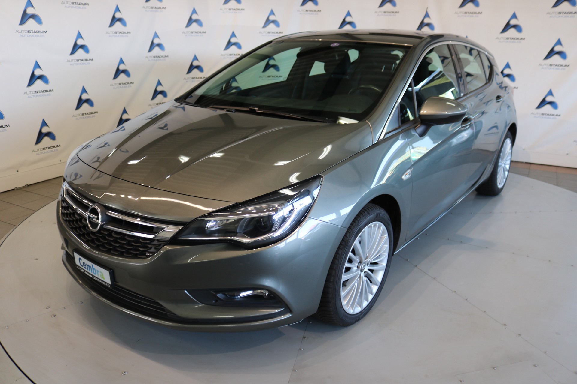 OPEL Astra 1.6i Turbo Excellence-image-7