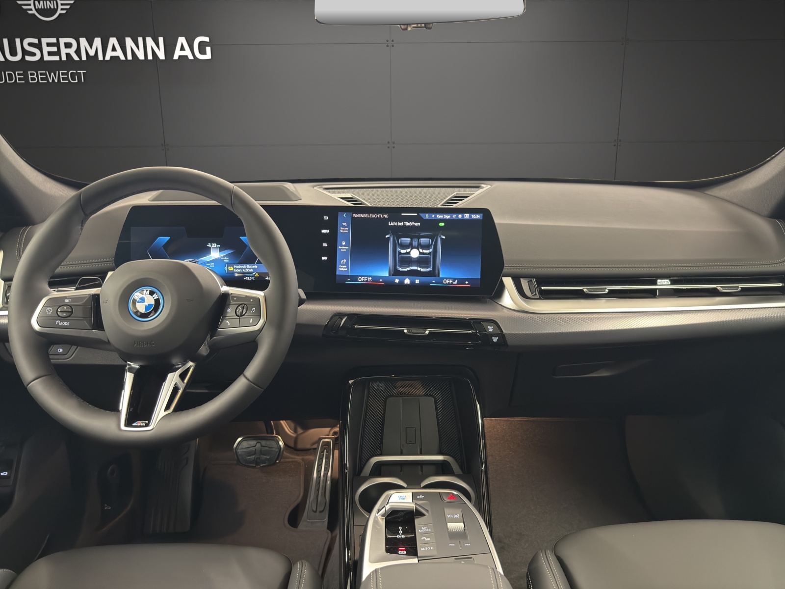 BMW iX1 xDrive 30 Edition M Sport-image-7