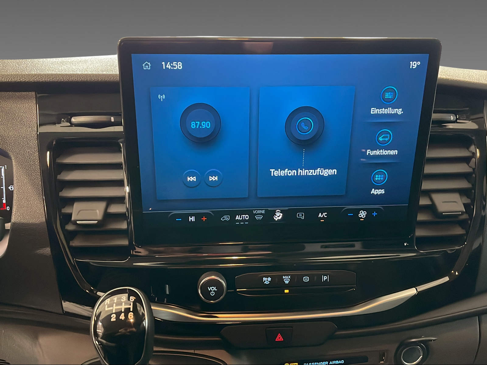 FORD Transit Van 350 L3H3 2.0 EcoBlue 130 Trend-image-8