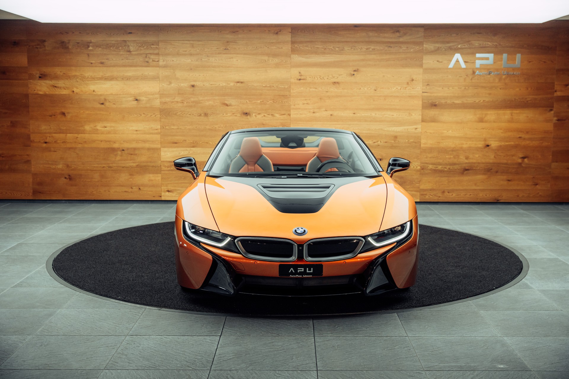 BMW i8 Roadster-image-17
