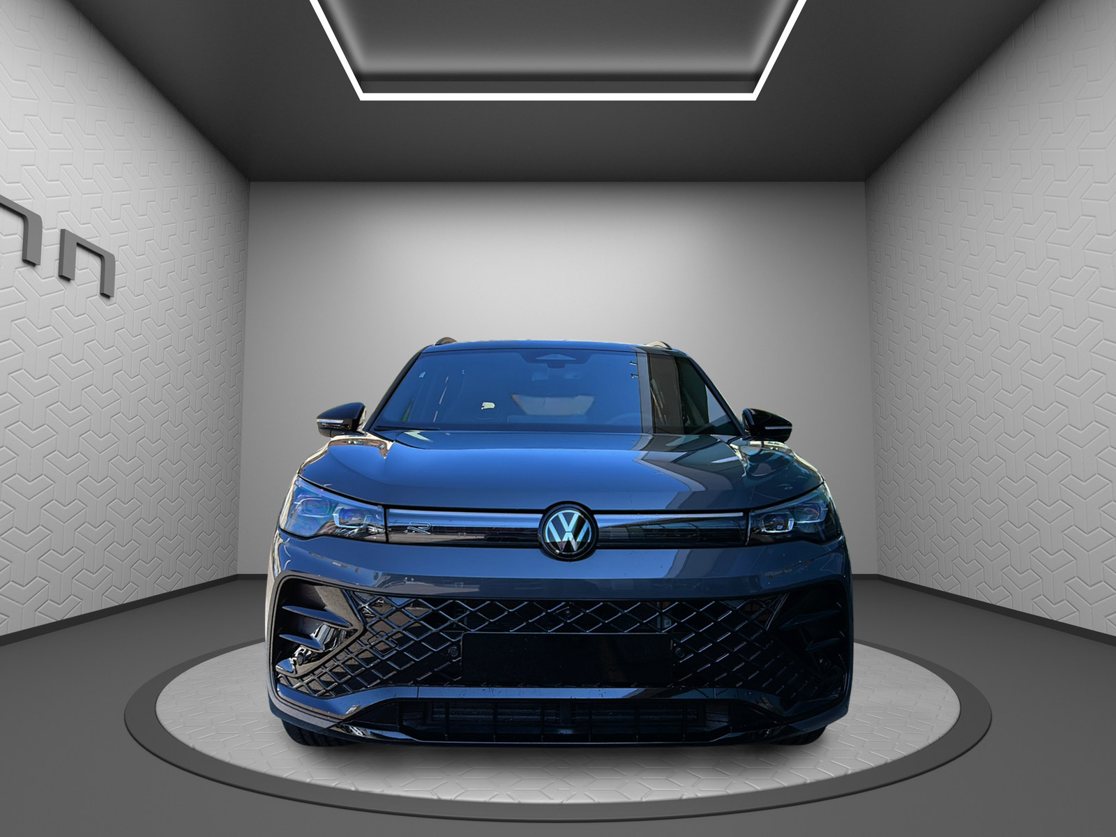 VW Tiguan 2.0 TSI DSG R-Line United 4Motion-image-3