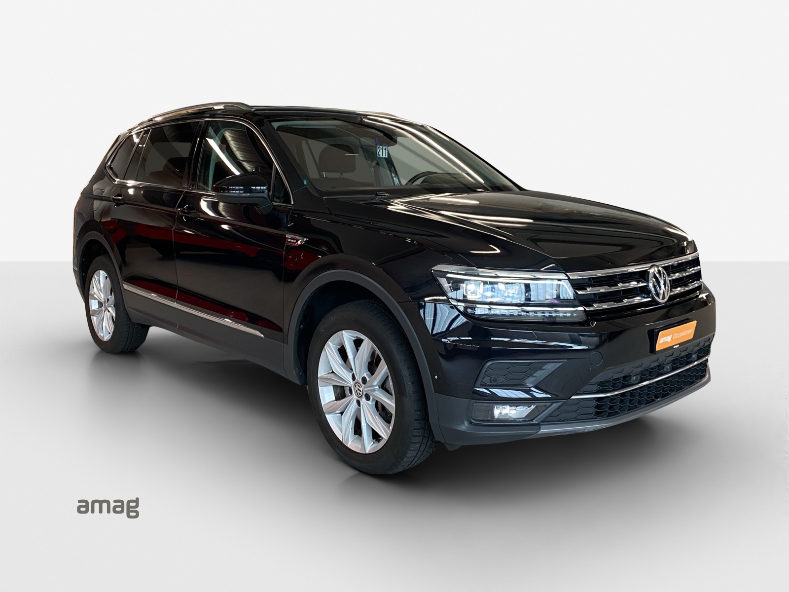 VW Tiguan Allspace 2.0TSI Highline 4Motion DSG-image-5