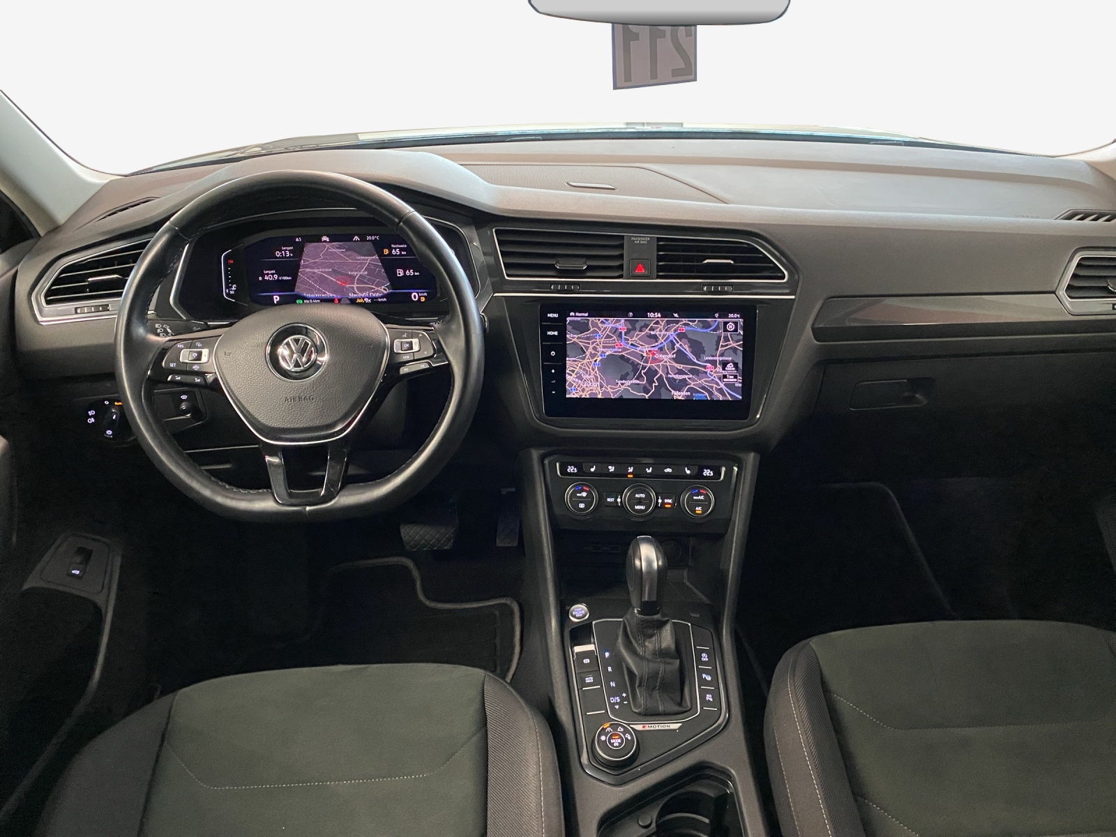 VW Tiguan Allspace 2.0TSI Highline 4Motion DSG-image-8