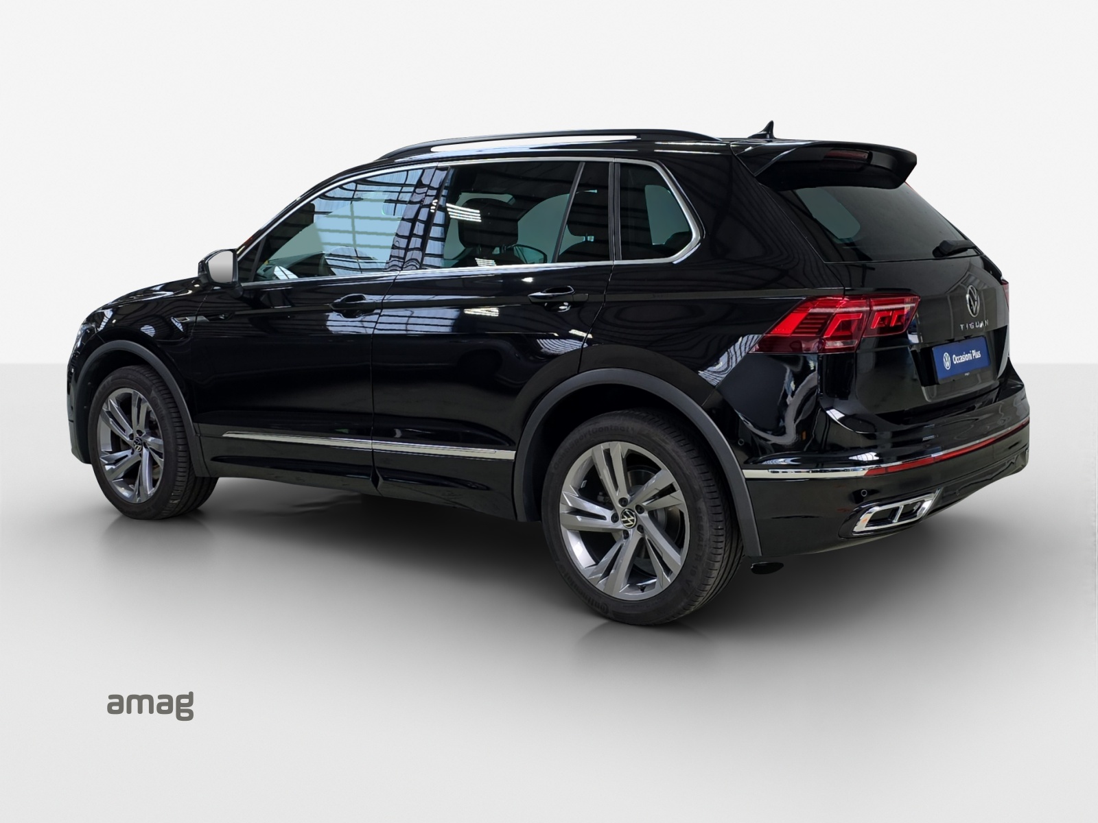 VW Tiguan 2.0TSI R-Line 4Motion DSG-image-2