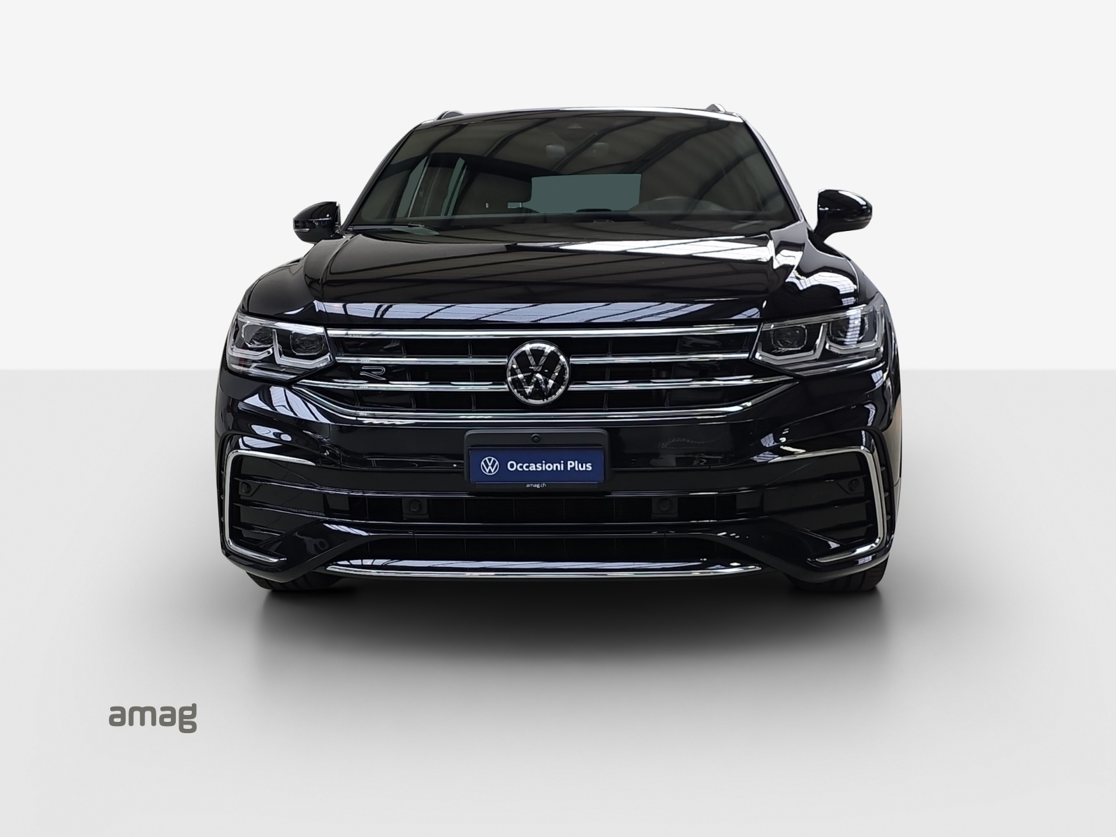 VW Tiguan 2.0TSI R-Line 4Motion DSG-image-6