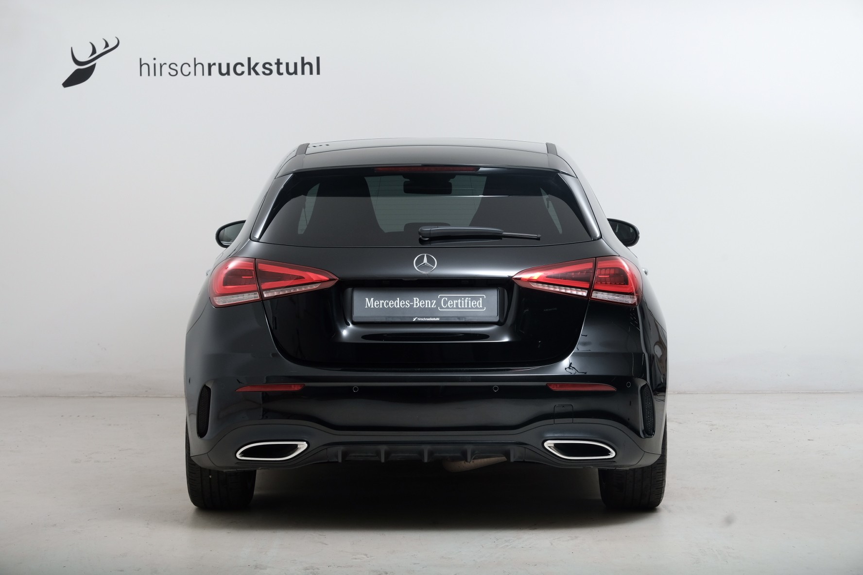 MERCEDES-BENZ A 220 d AMG Line-image-4
