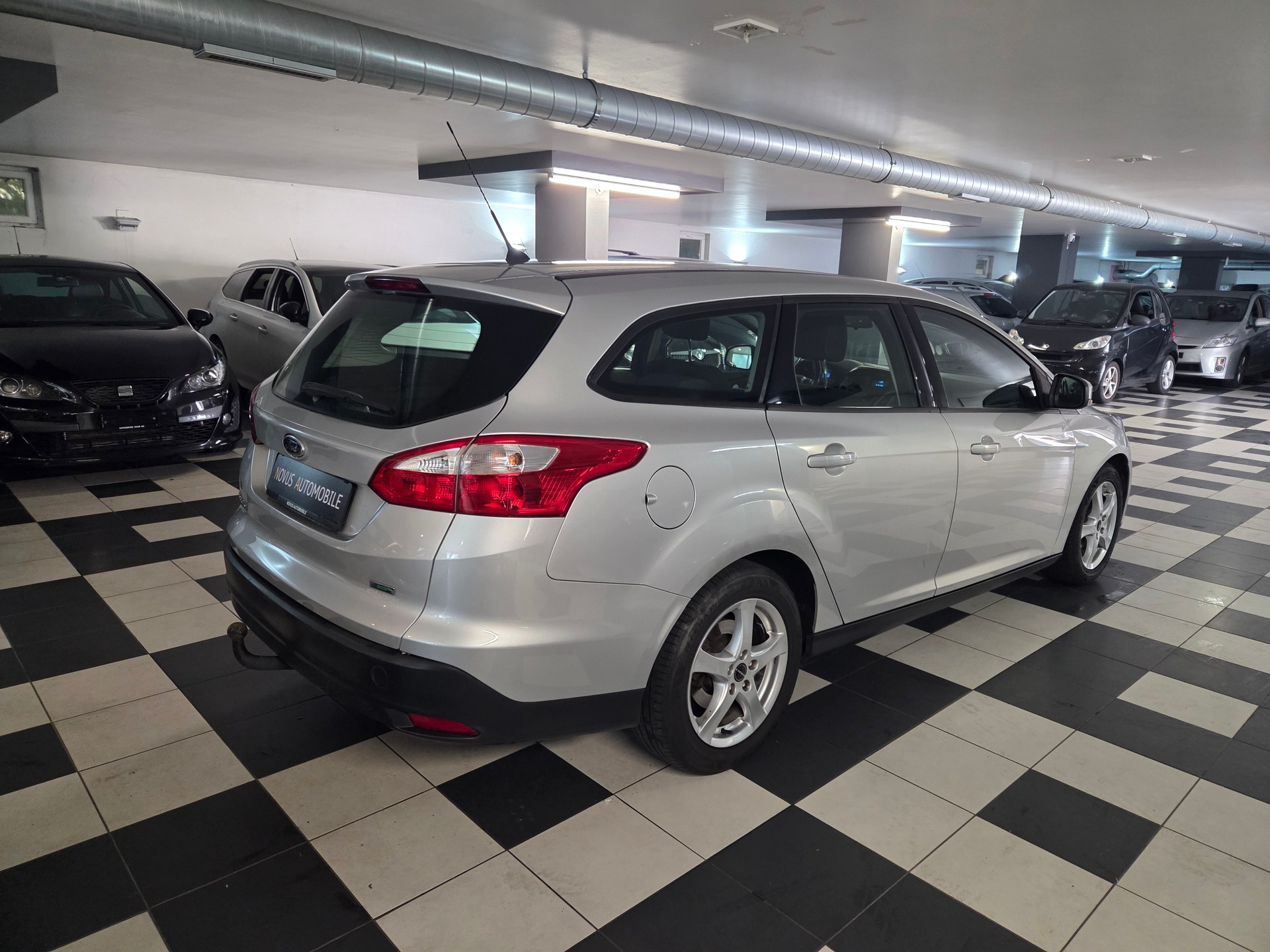 FORD Focus 1.0 SCTi Business-image-4