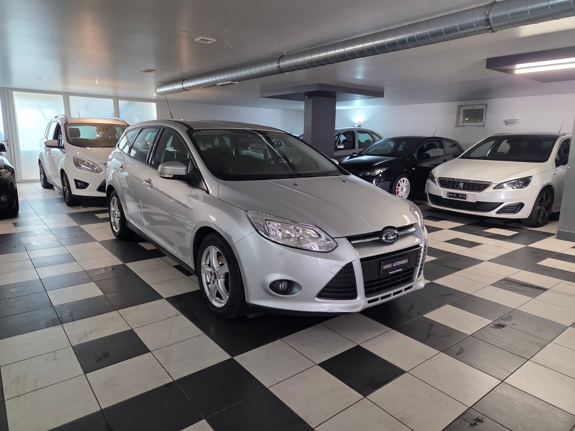 FORD Focus 1.0 SCTi Business-image-6
