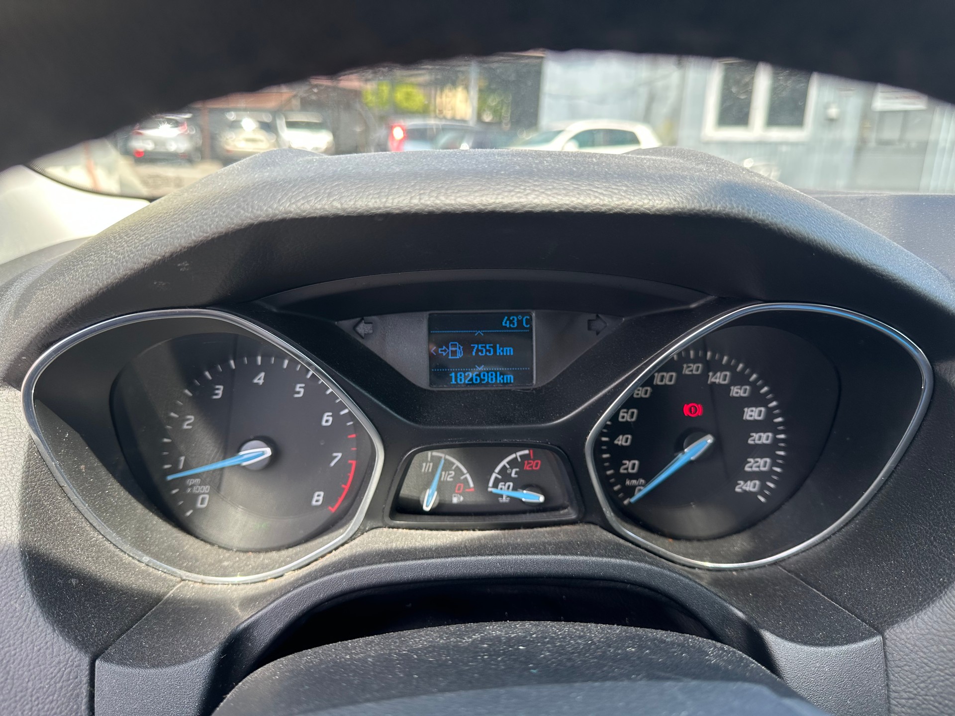 FORD Focus 1.0 SCTi Titanium-image-11