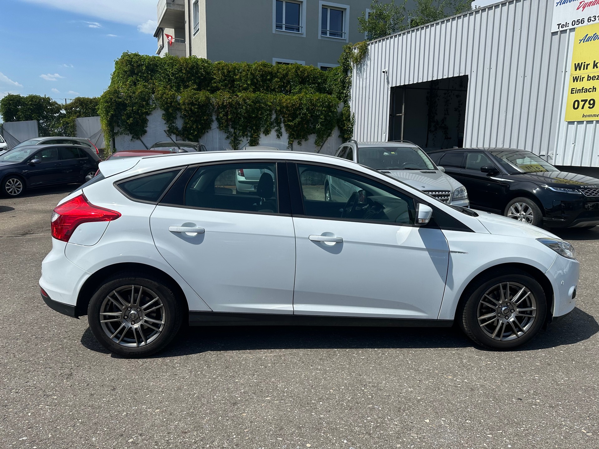 FORD Focus 1.0 SCTi Titanium-image-4