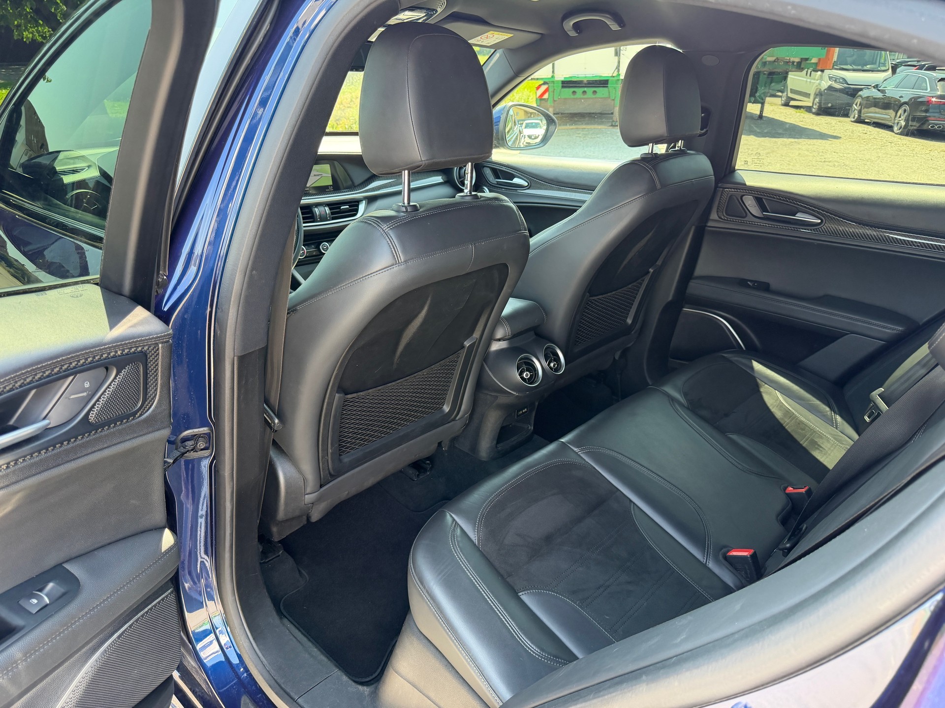 ALFA ROMEO Stelvio 2.9 V6 Quadrifoglio Q4 Automatic-image-9
