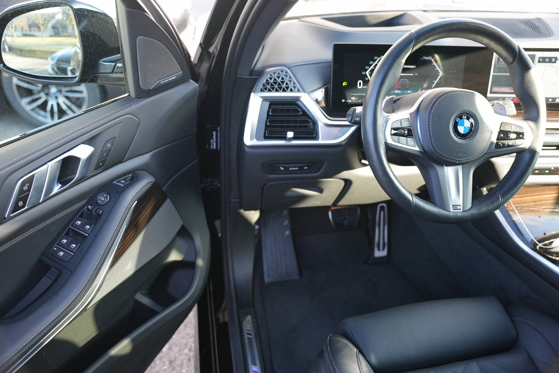 BMW X5 xDrive 48V 40d M Sport Pro Steptronic-image-8