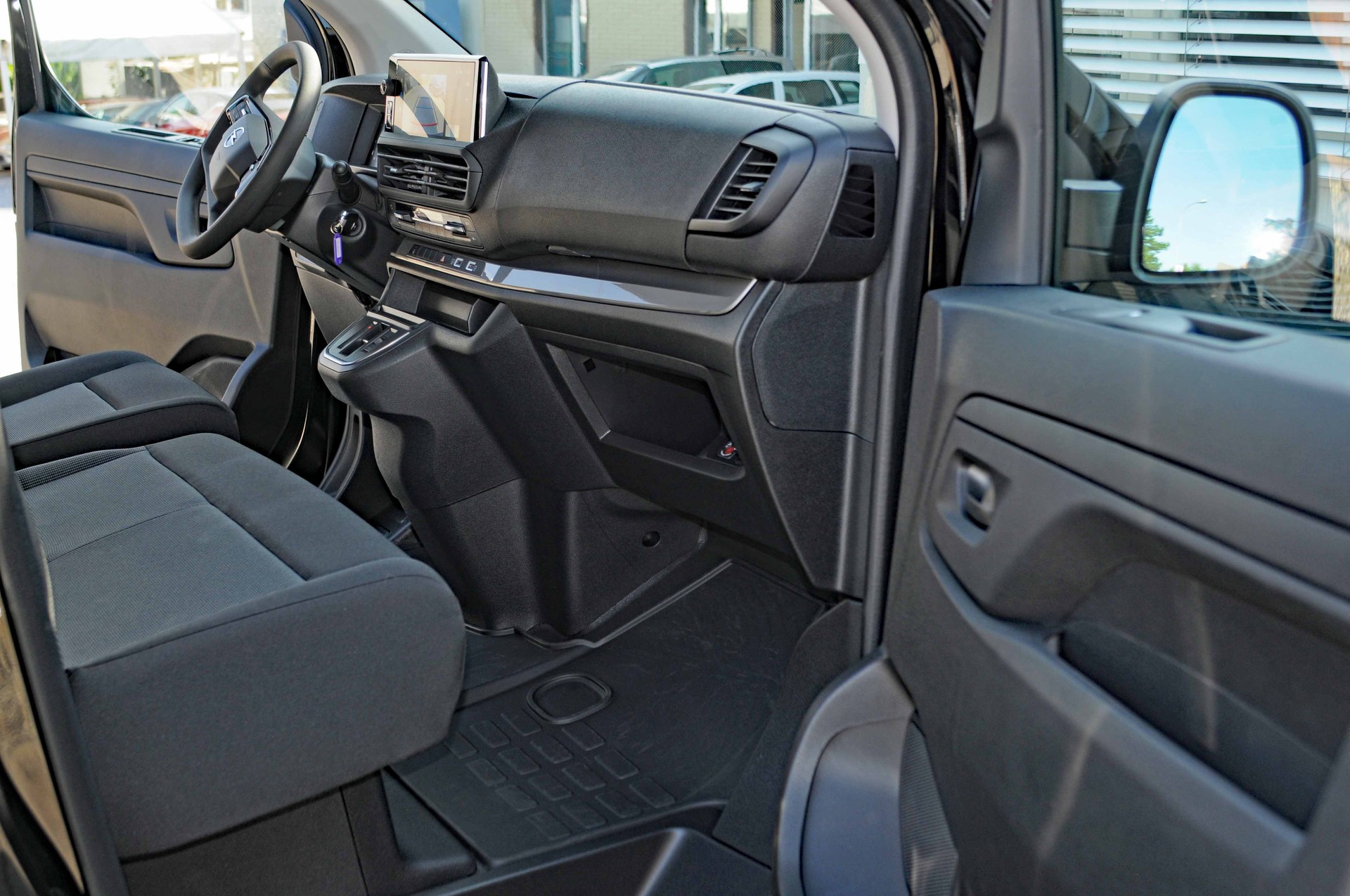 OPEL Vivaro Combi 2.0 CDTI s/s XL-image-24