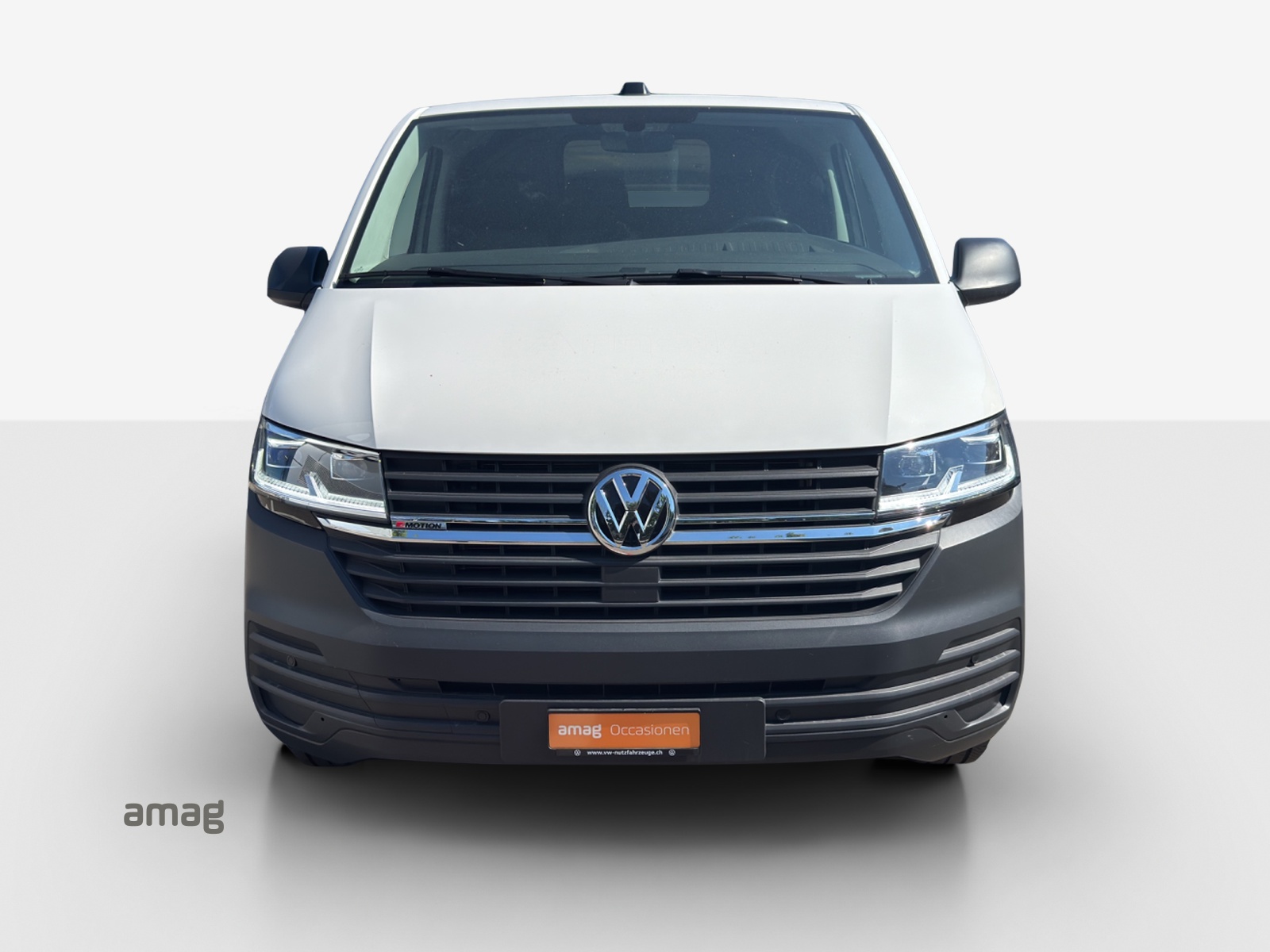 VW T6.1 2.0 TDI 4Motion DSG-image-6