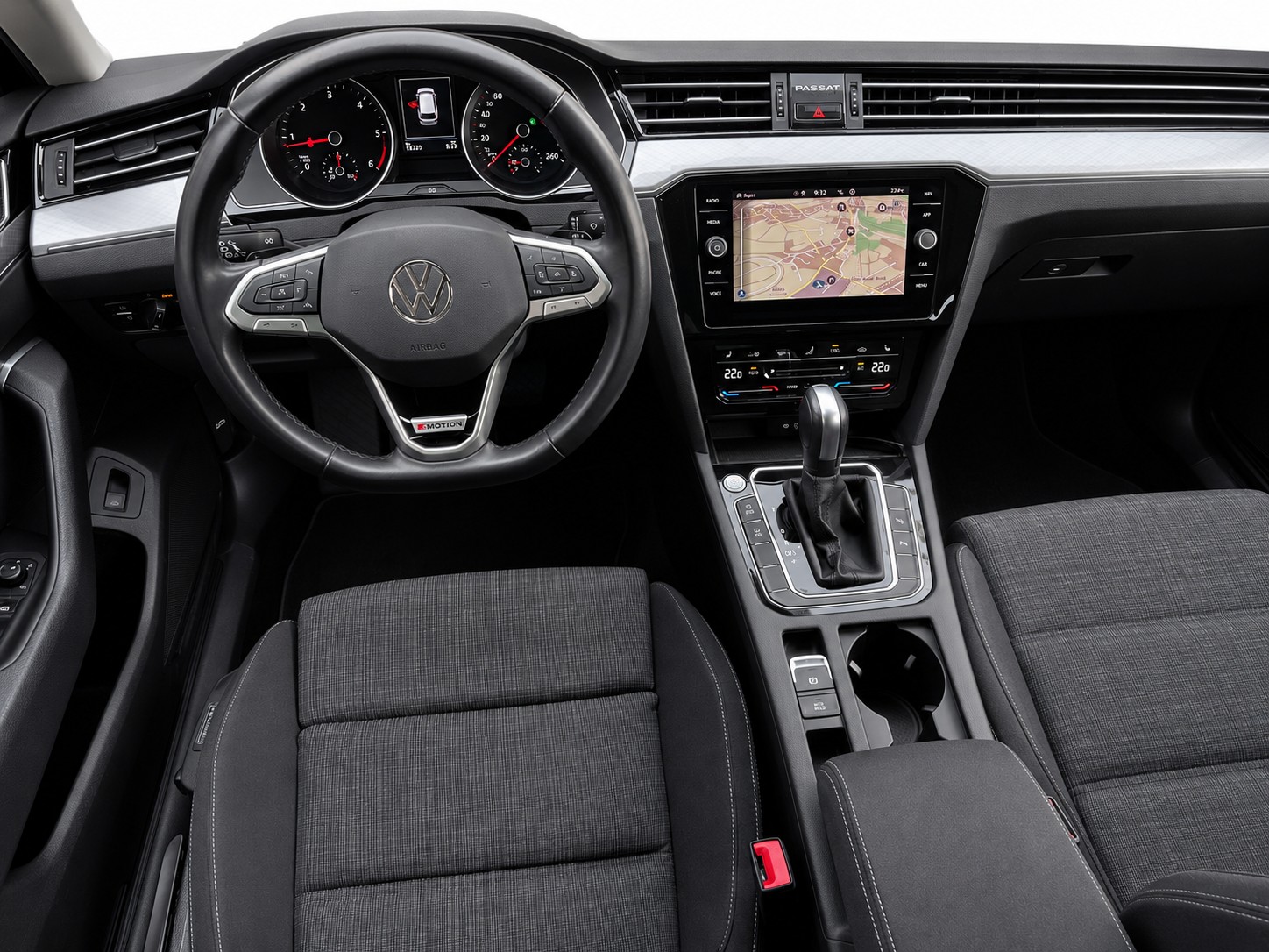 VW Passat Variant 2.0 TDI 200 Business DSG 4m CH FAHRZEUG AUS 1. HAND-image-9