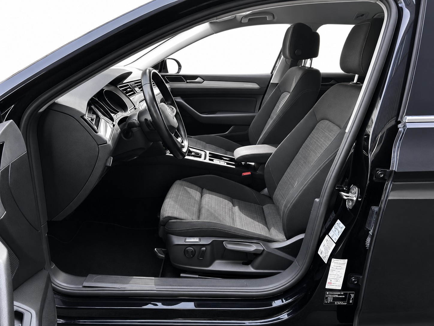 VW Passat Variant 2.0 TDI 200 Business DSG 4m CH FAHRZEUG AUS 1. HAND-image-6