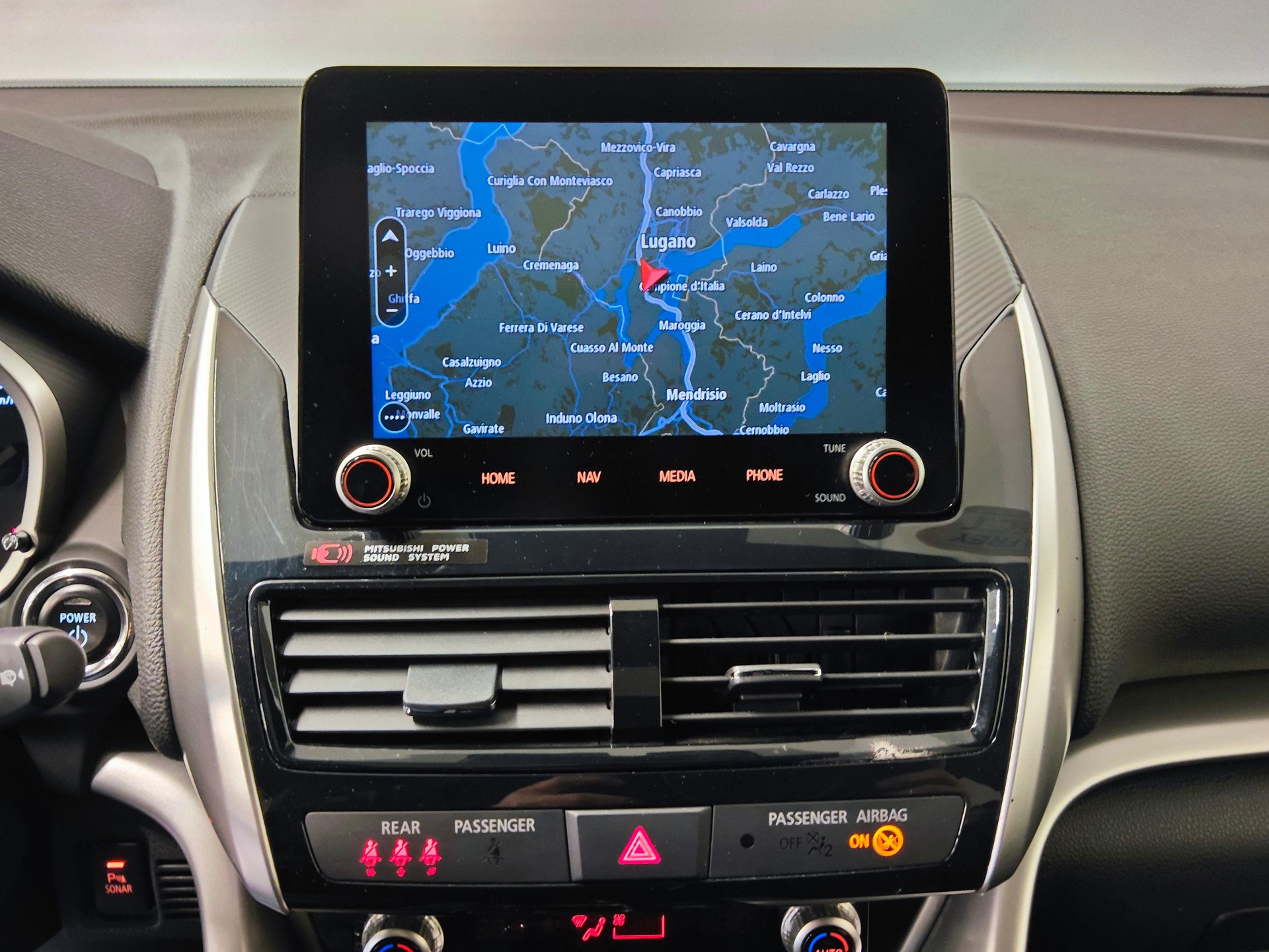 MITSUBISHI Eclipse Cross 2.4 PHEV Diamond 4x4-image-8