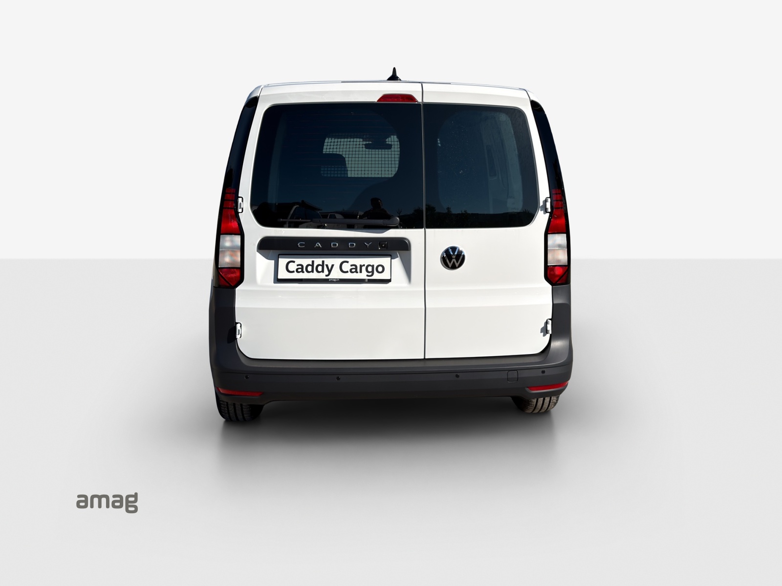 VW Caddy Cargo 2.0TDI-image-3