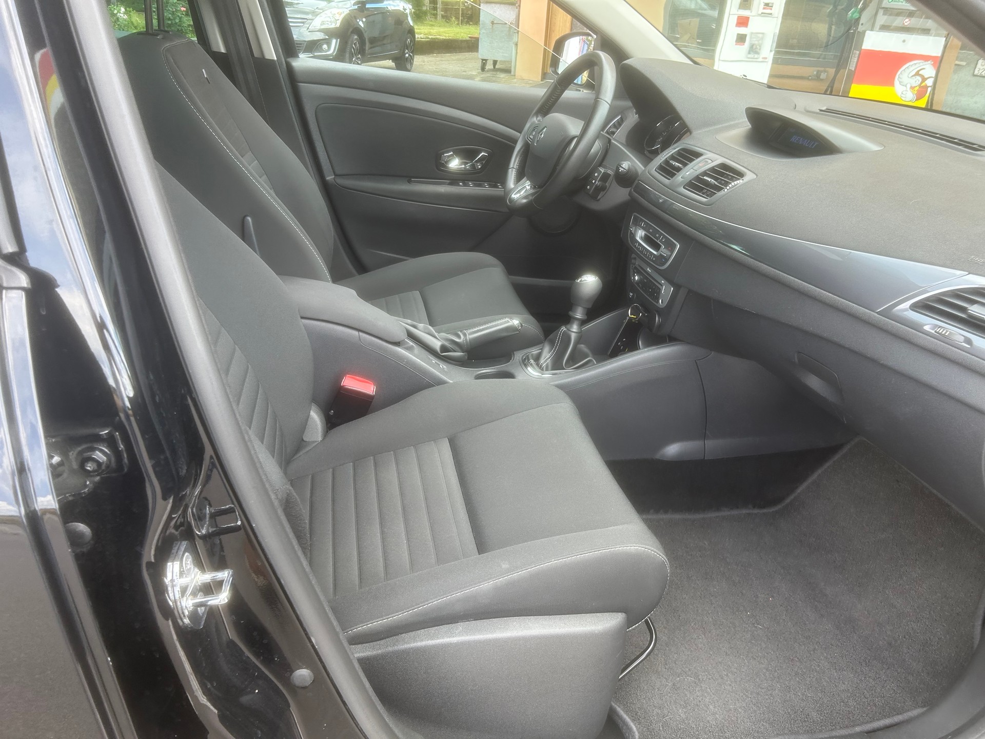 RENAULT Mégane Grandtour 1.2 16V Turbo Limited-image-6