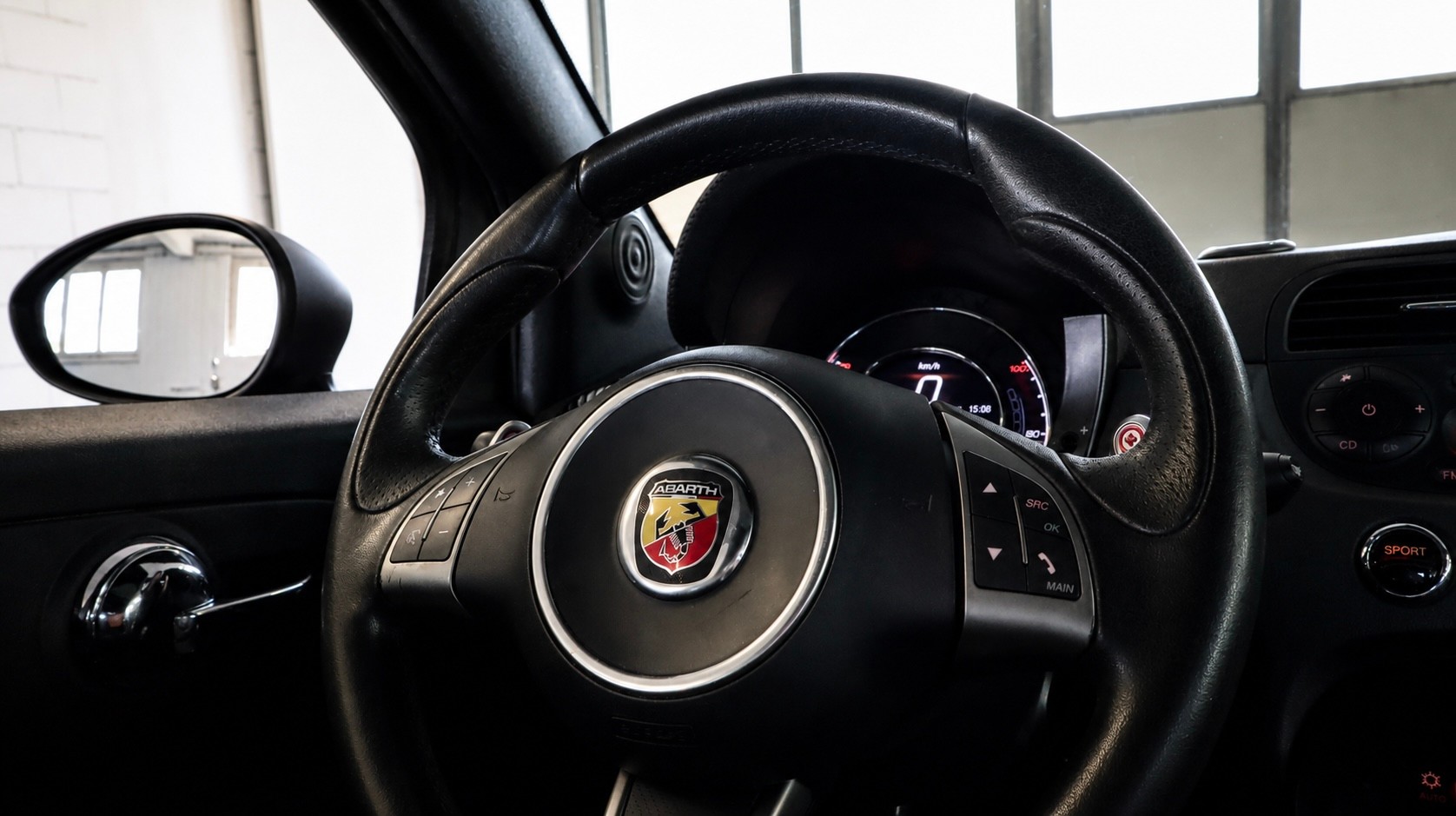 FIAT 595C 1.4 16V Turbo Abarth Competizione-image-12