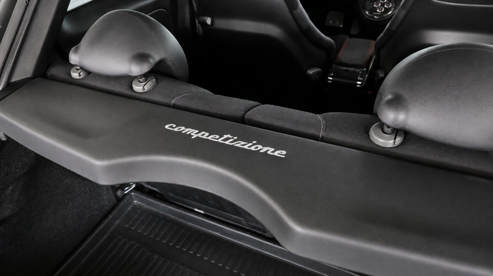 FIAT 595C 1.4 16V Turbo Abarth Competizione-image-16